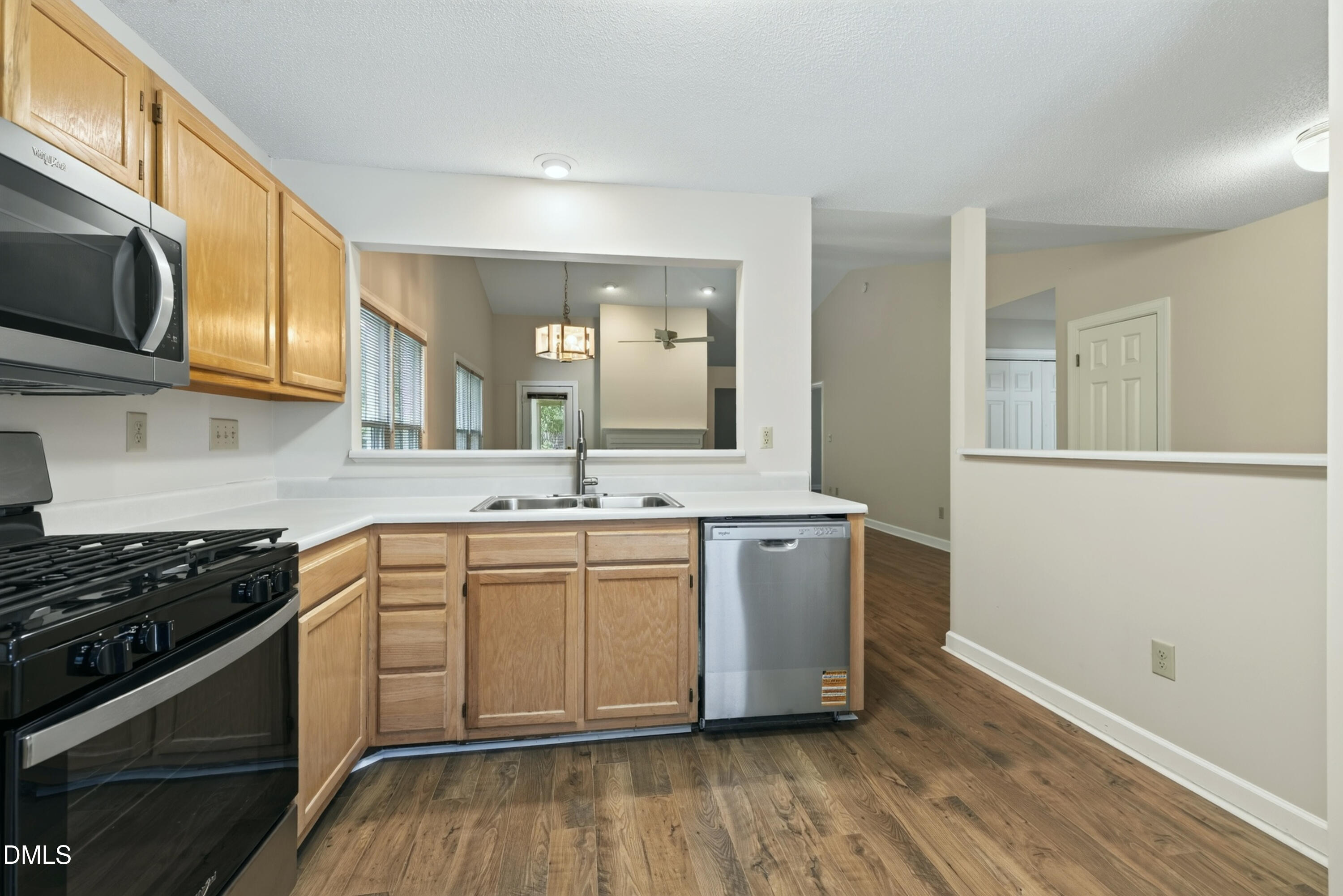 106 Altair Circle Property Photo 8