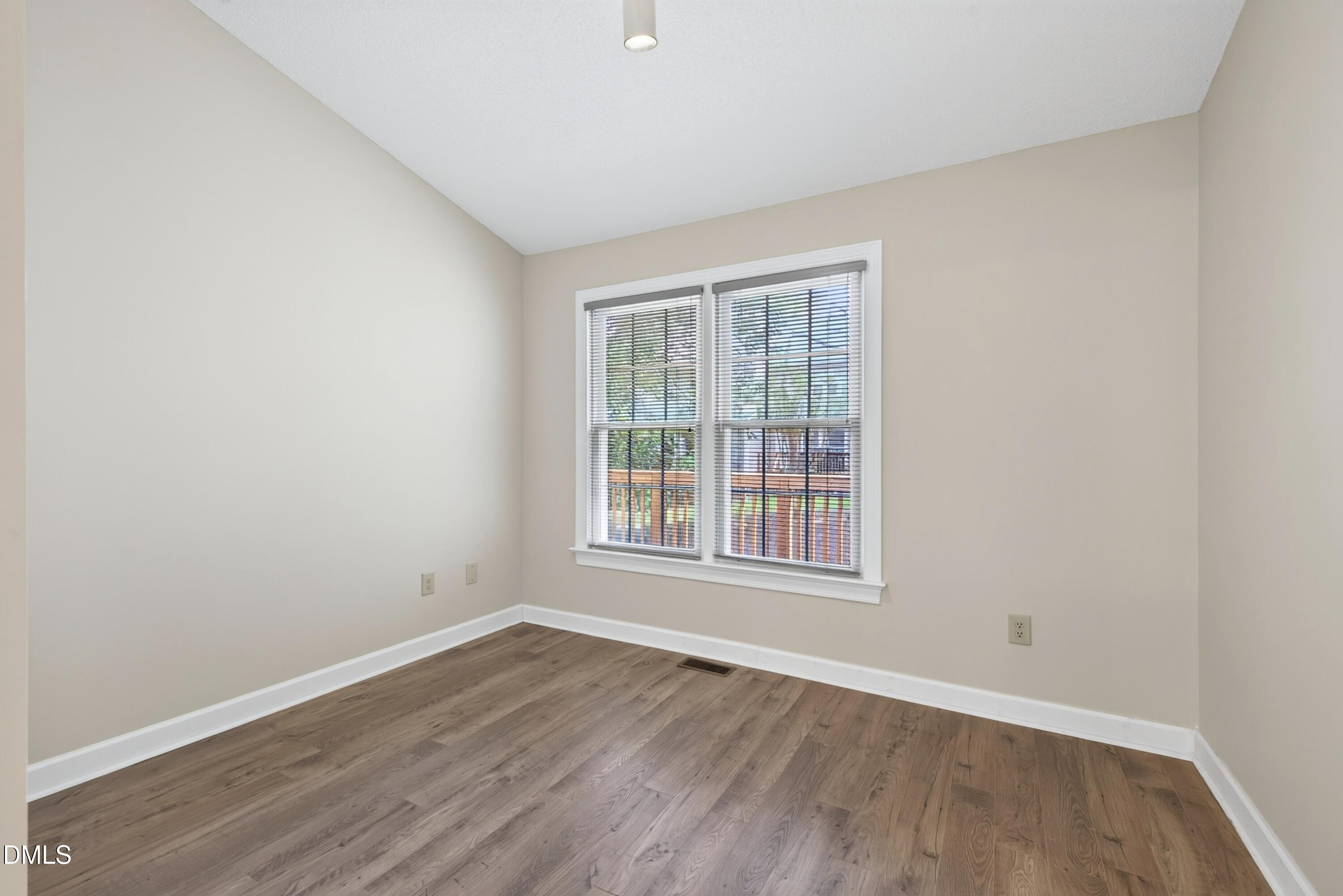 106 Altair Circle Property Photo 19
