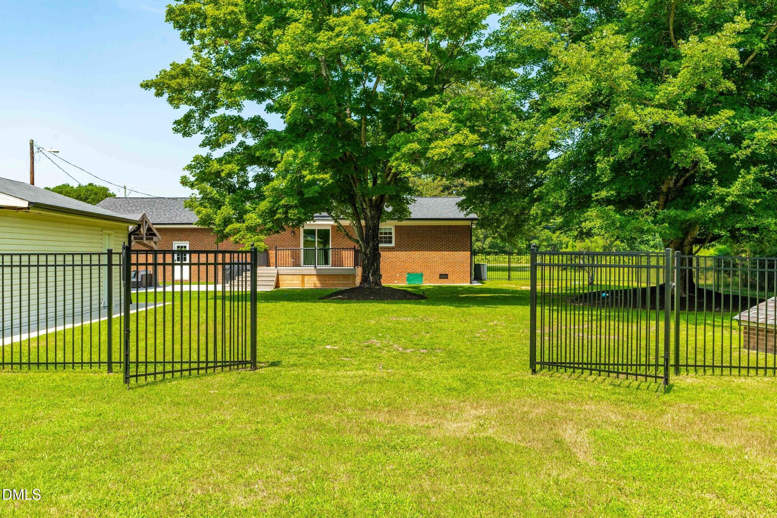 2331 Twin Acres Road Property Photo 35