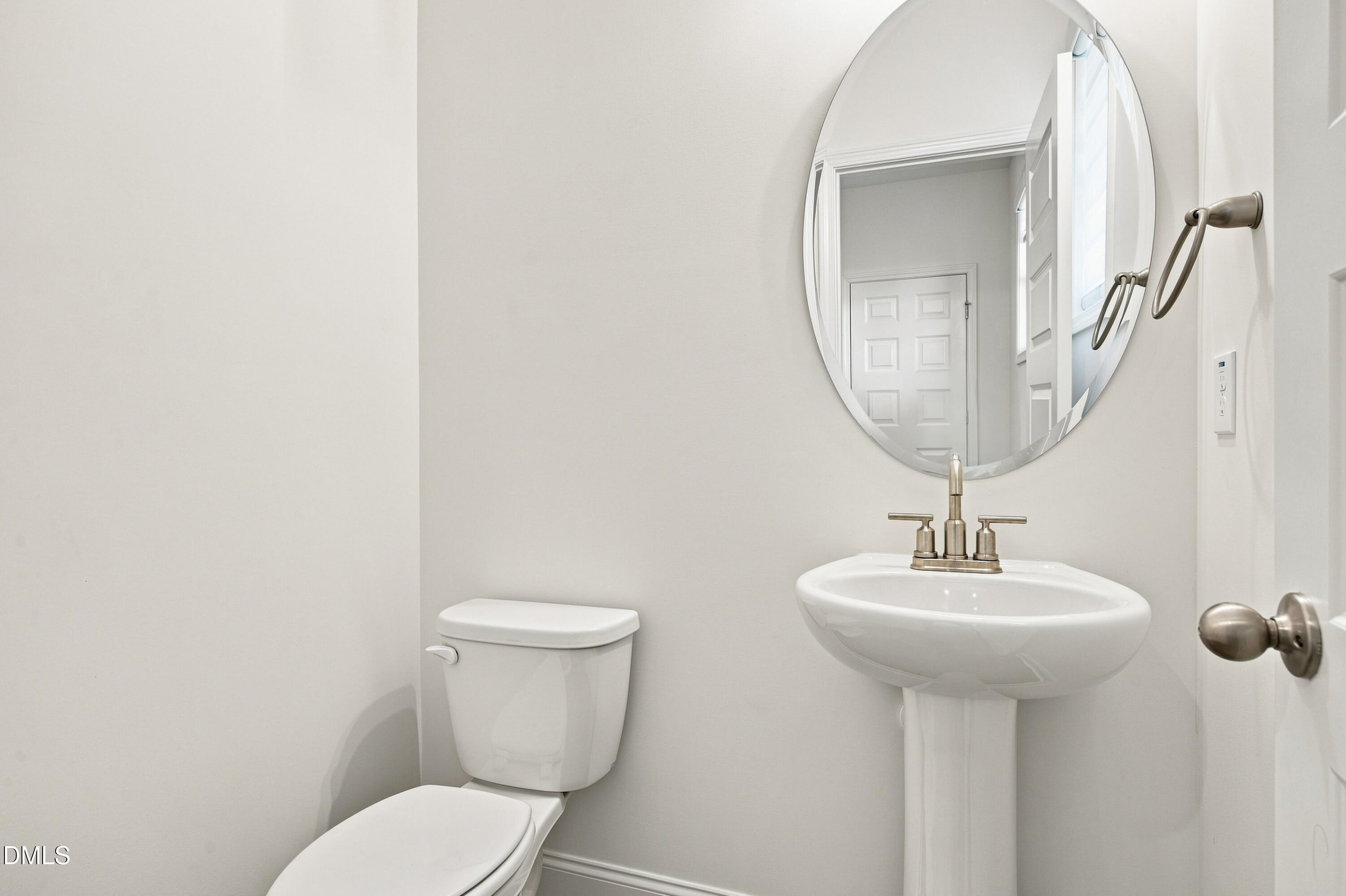 209 Danube Drive Property Photo 10