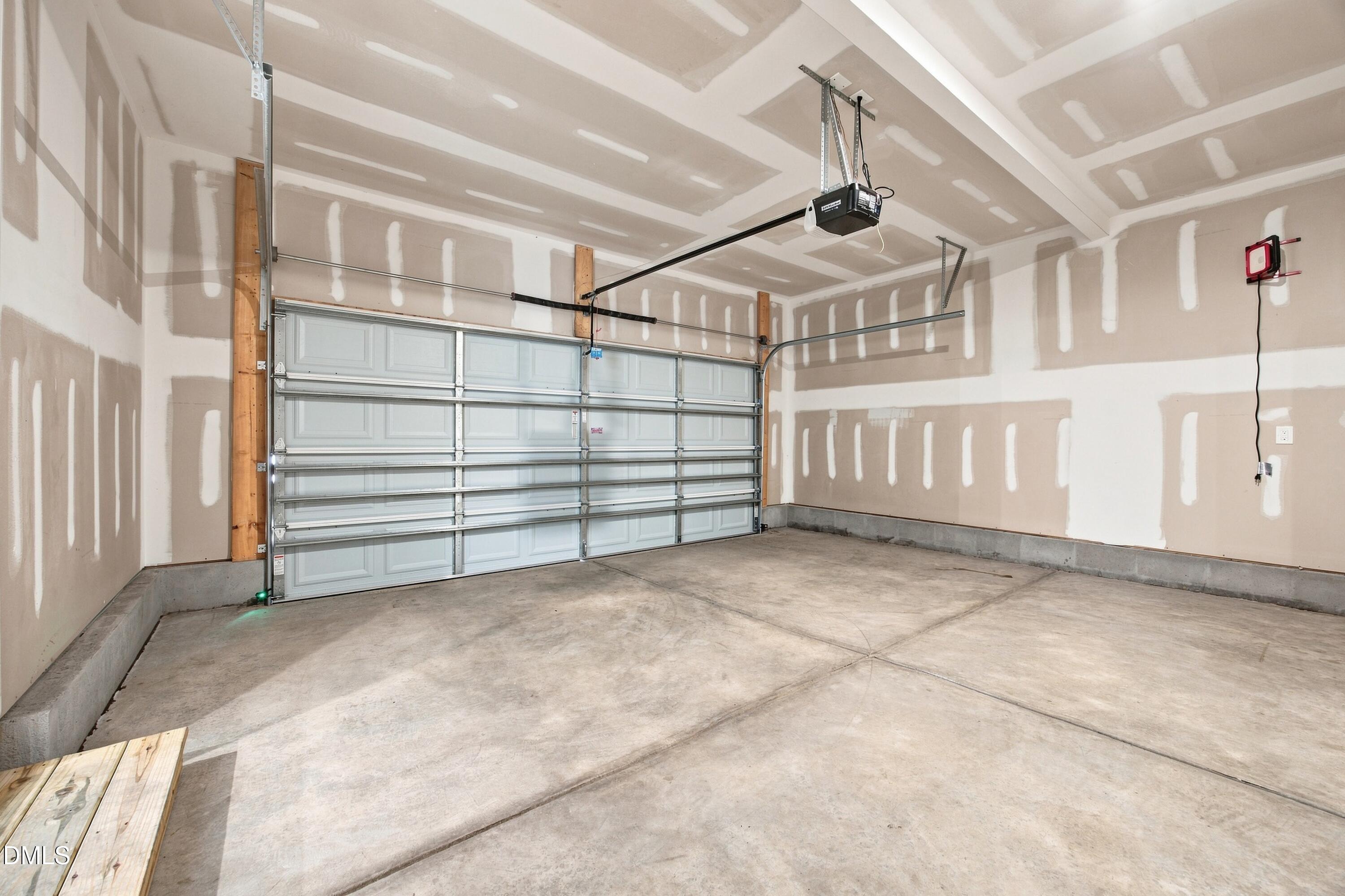 209 Danube Drive Property Photo 21