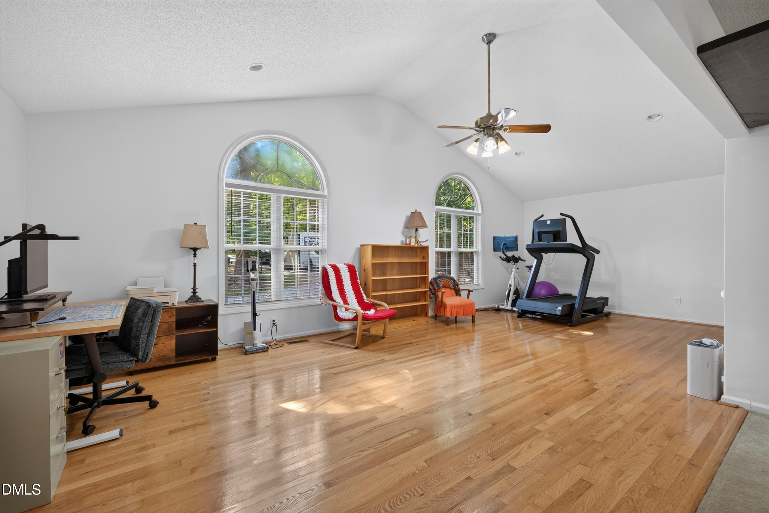 6910 Blalock Road Property Photo 5
