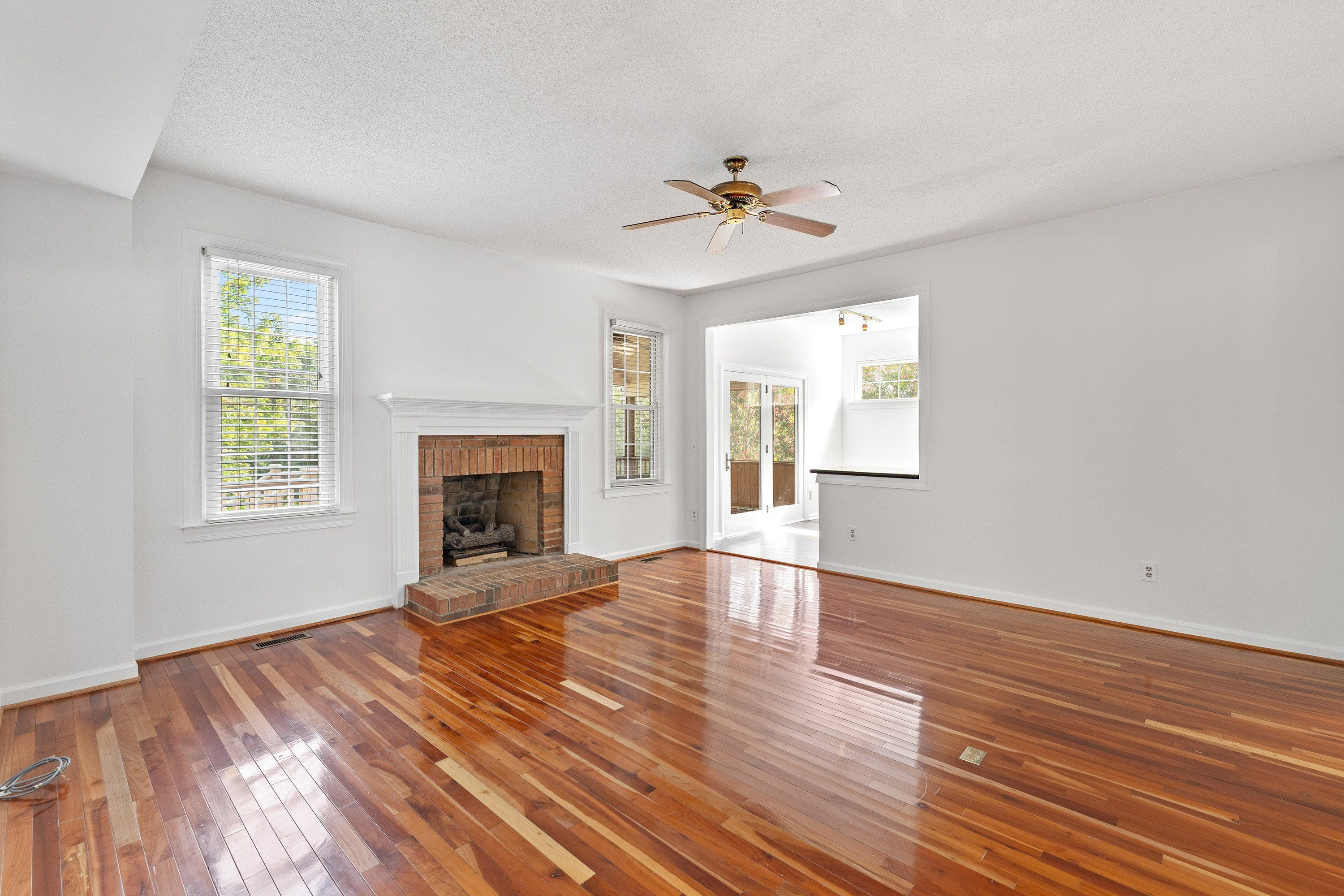 4933 Harbour Towne Drive Property Photo 14