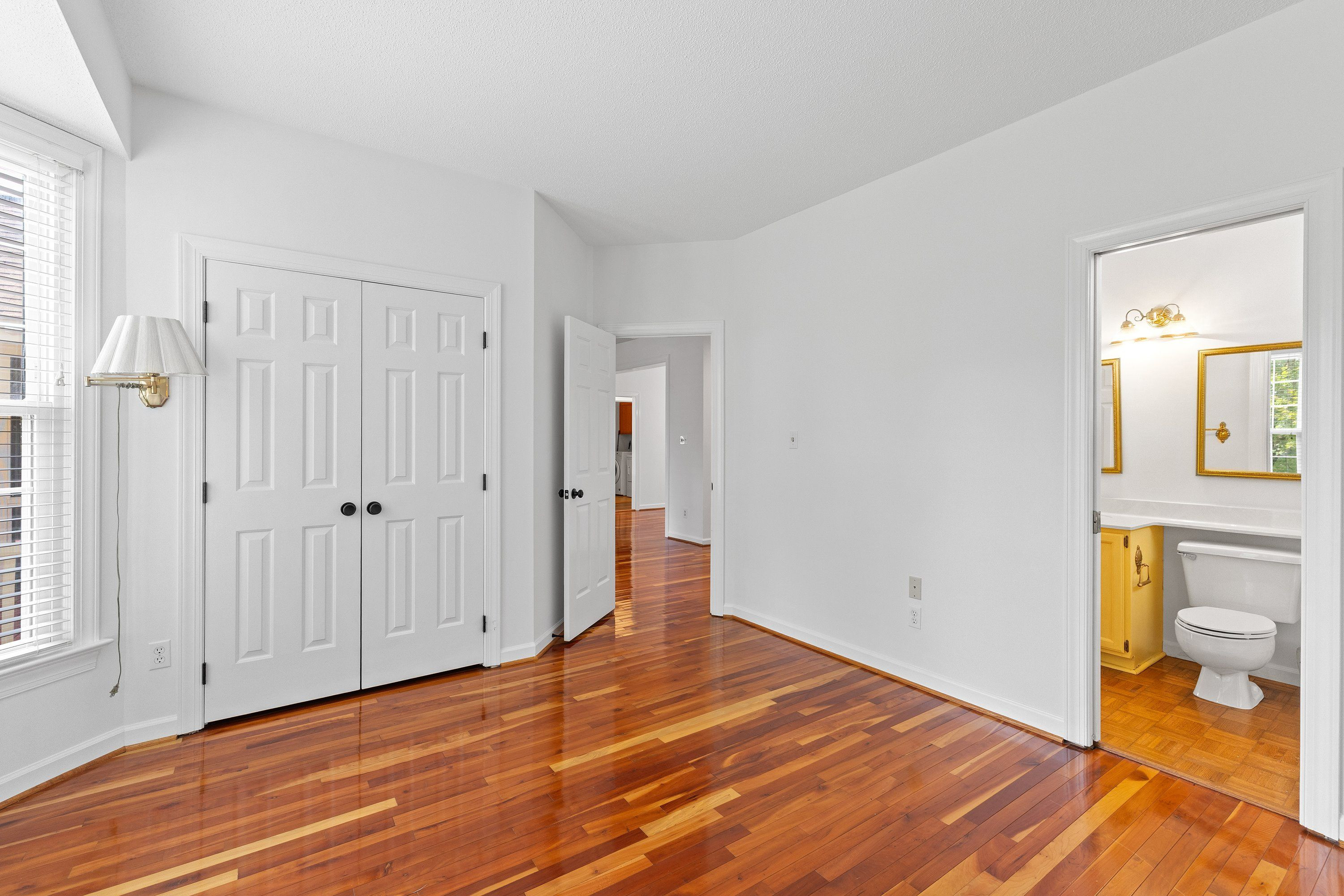 4933 Harbour Towne Drive Property Photo 16