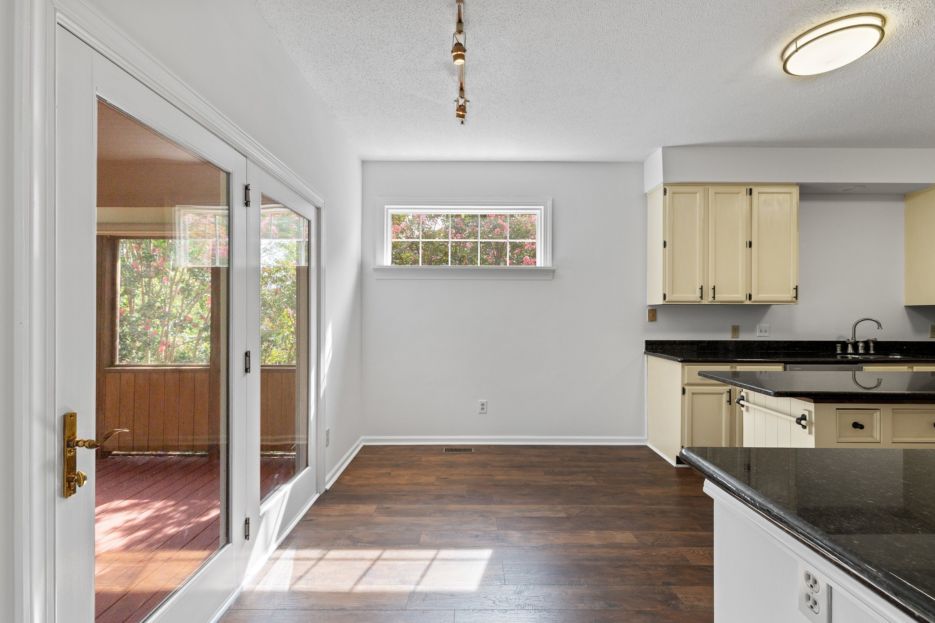 4933 Harbour Towne Drive Property Photo 19