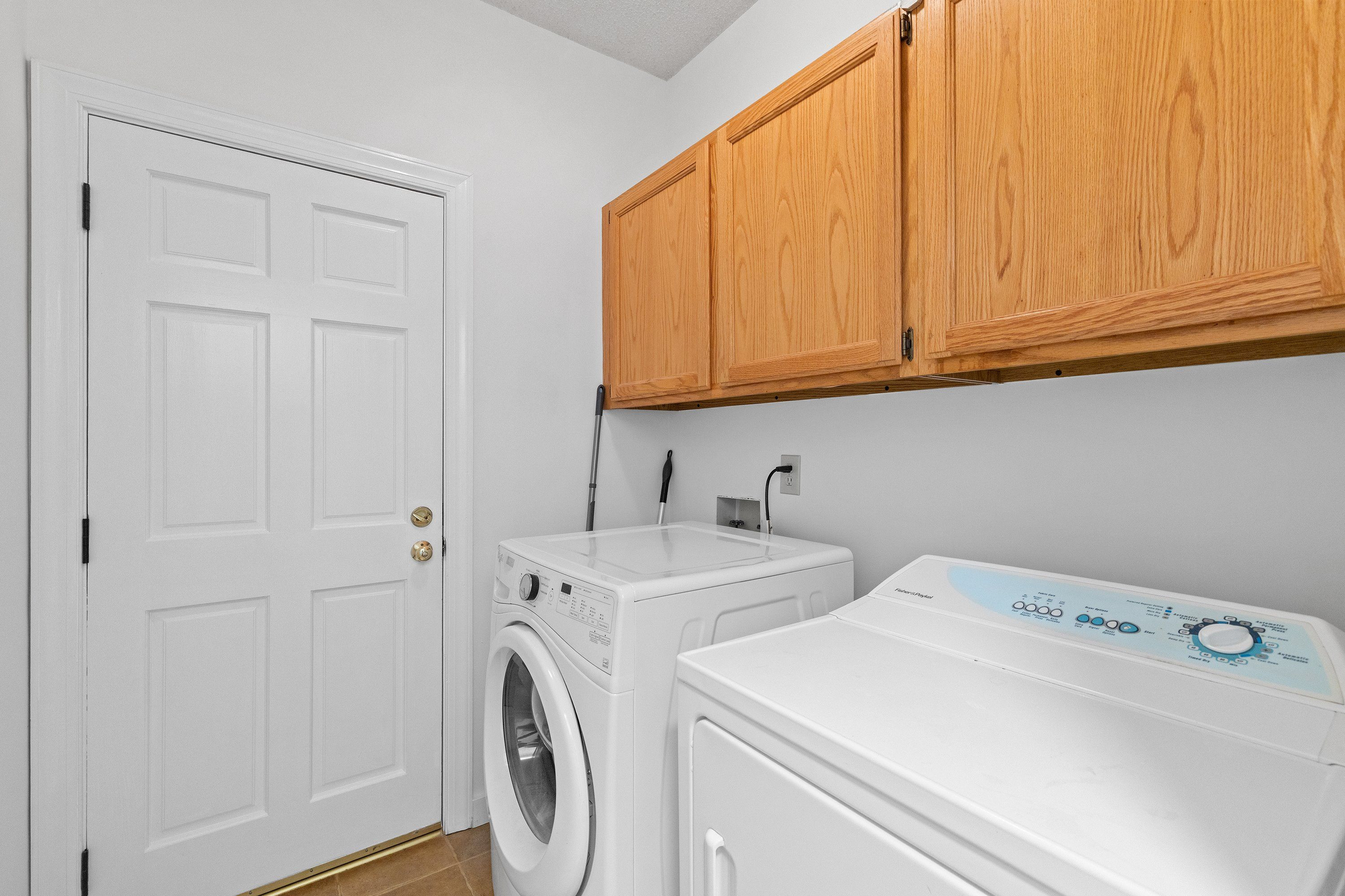4933 Harbour Towne Drive Property Photo 38