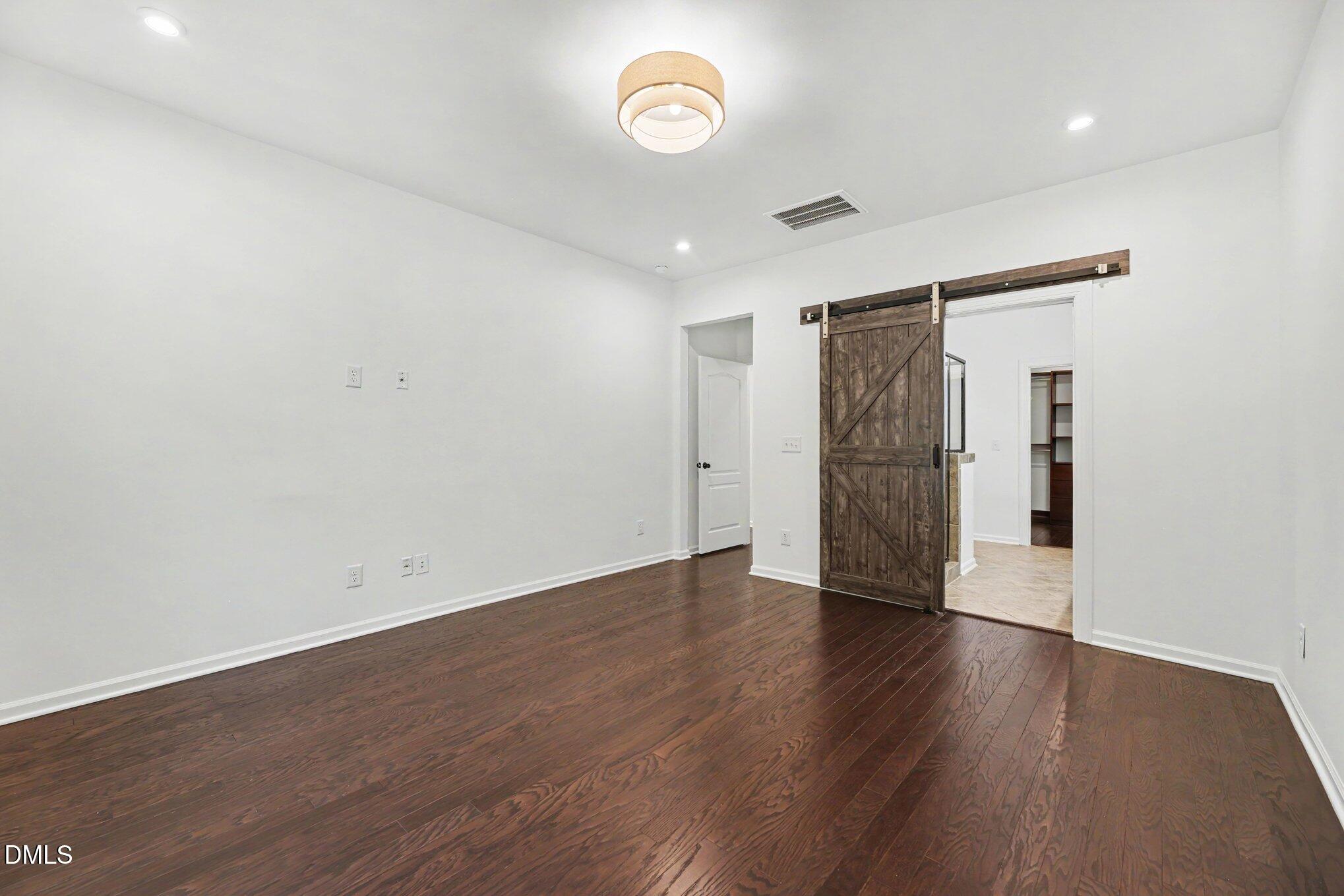 849 Rymark Court Property Photo 12