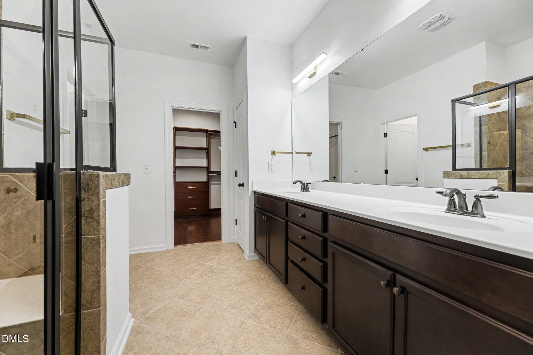849 Rymark Court Property Photo 14