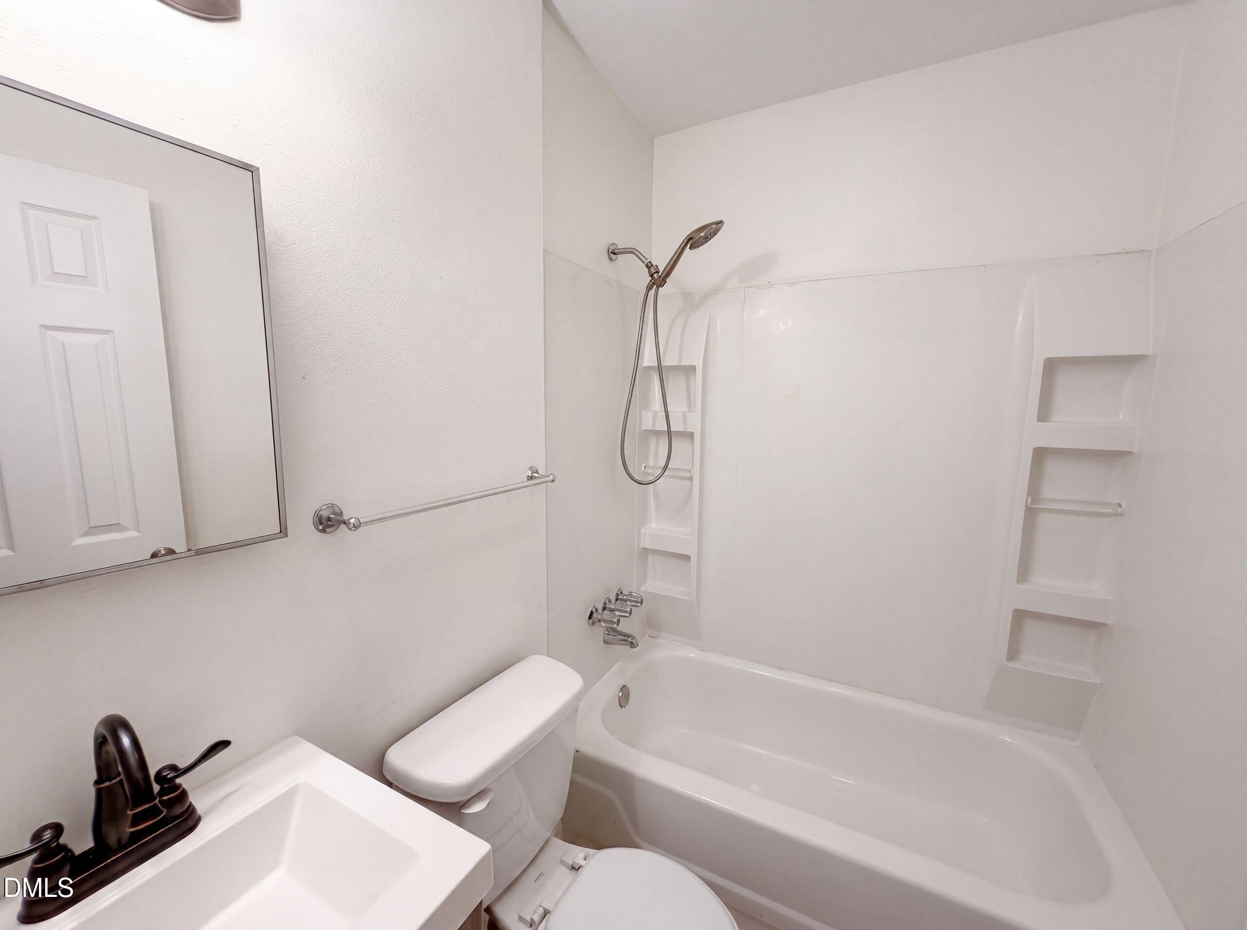 7040 Longstreet Drive C Property Photo 12