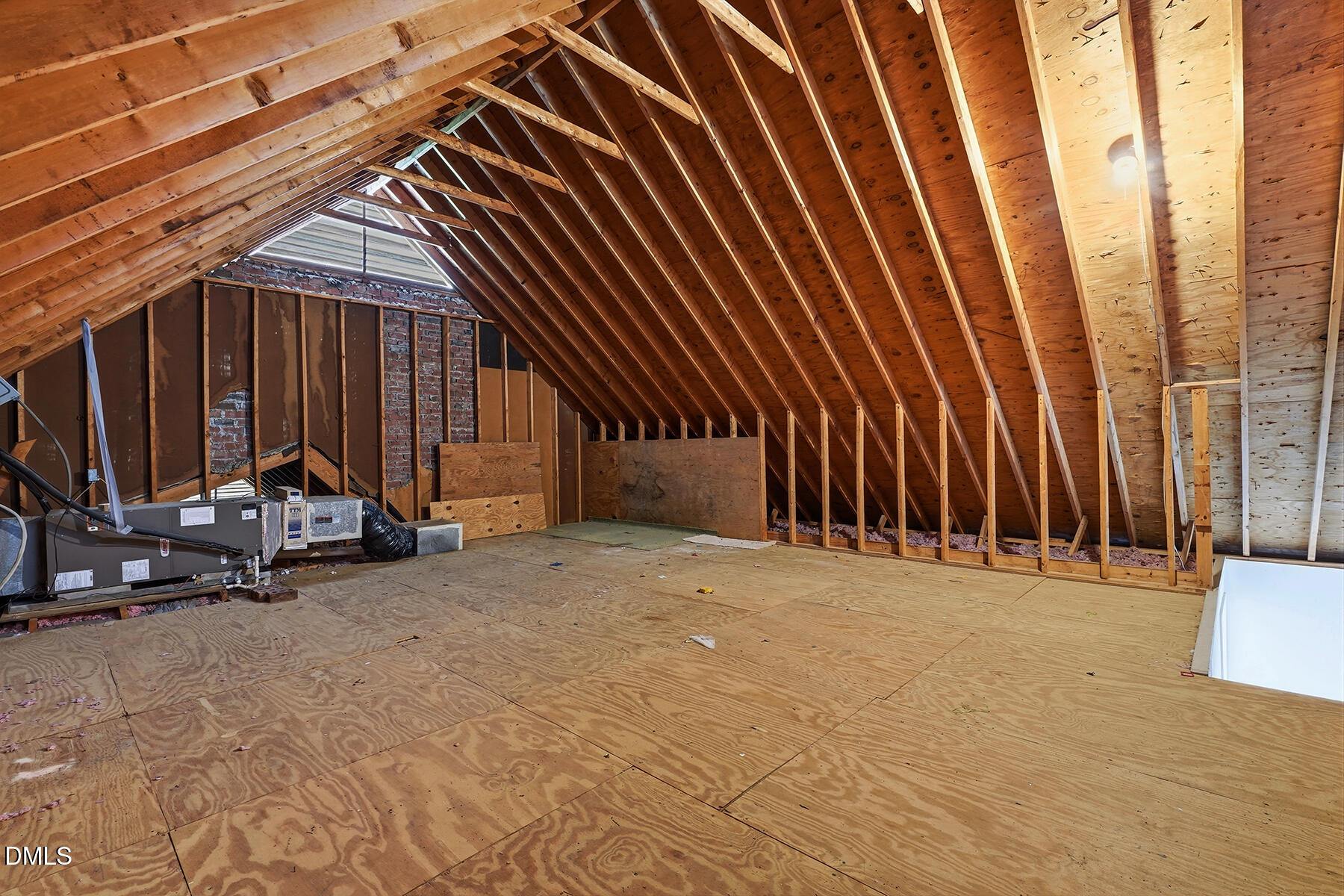 9712 Astor Court Property Photo 27