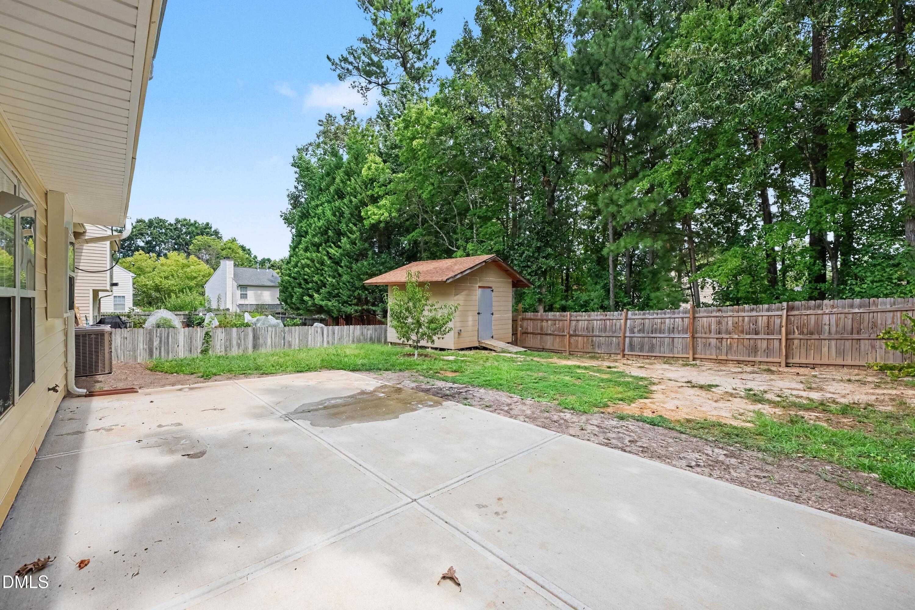 307 Ridge Lake Drive Property Photo 26