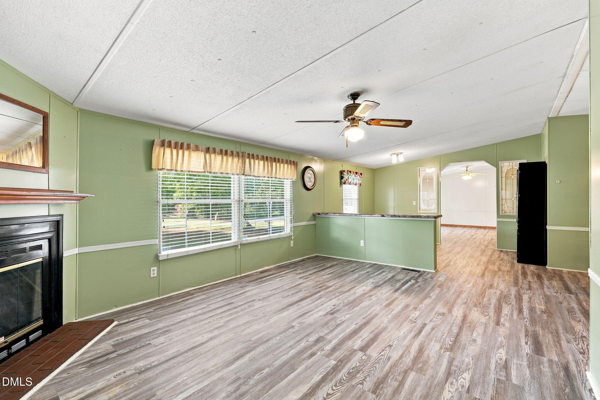 13816 Labaron Drive Property Photo 9