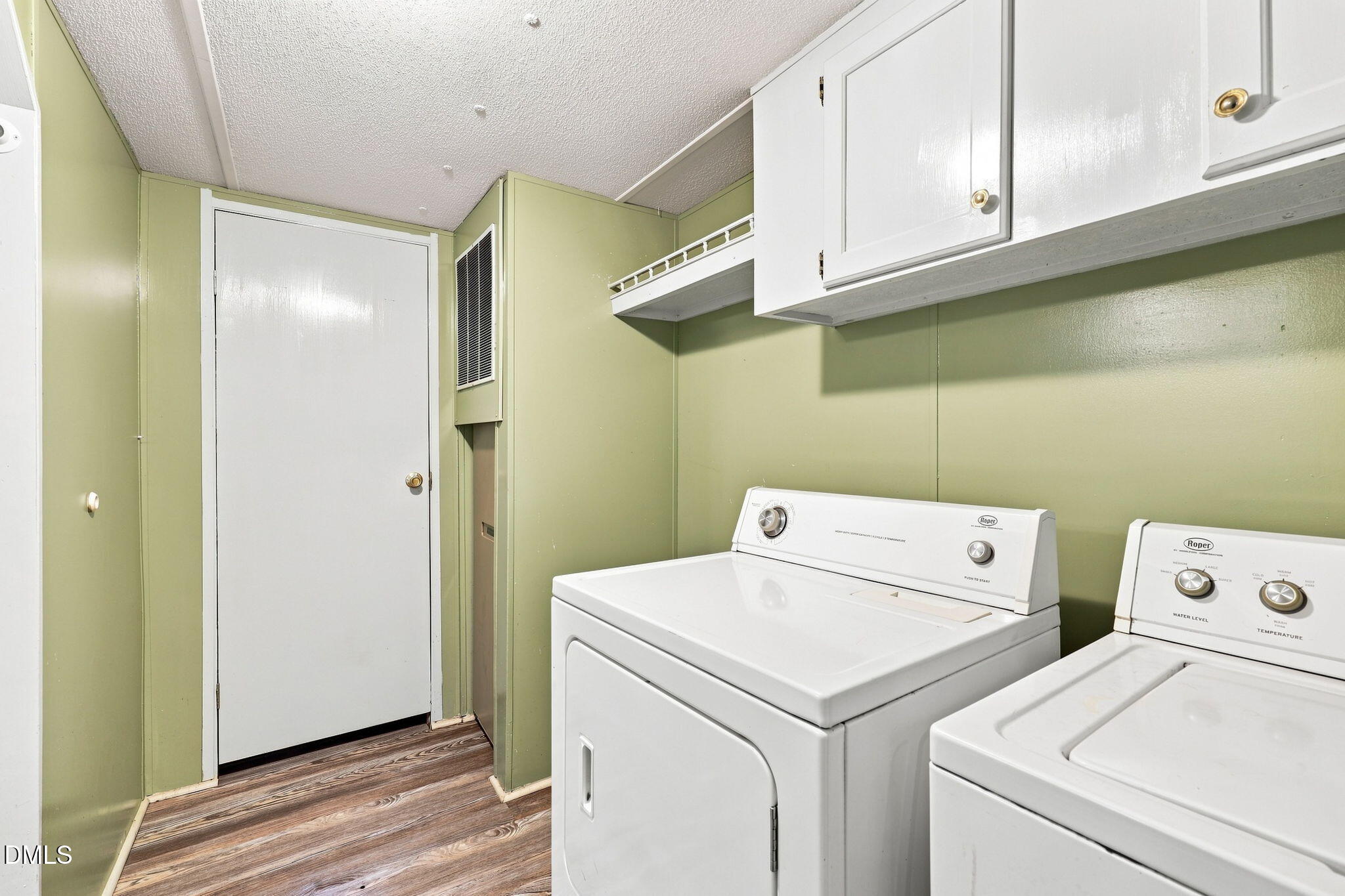 13816 Labaron Drive Property Photo 17