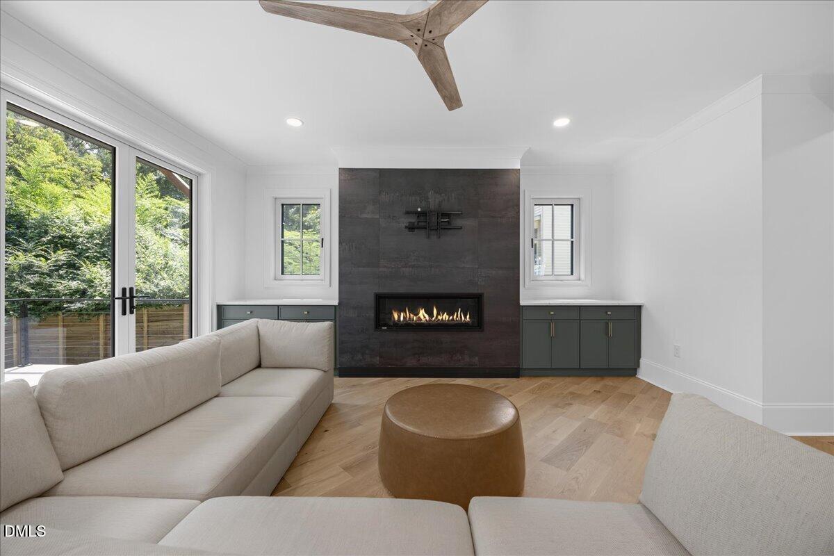 1232 Somerset Road Property Photo 2