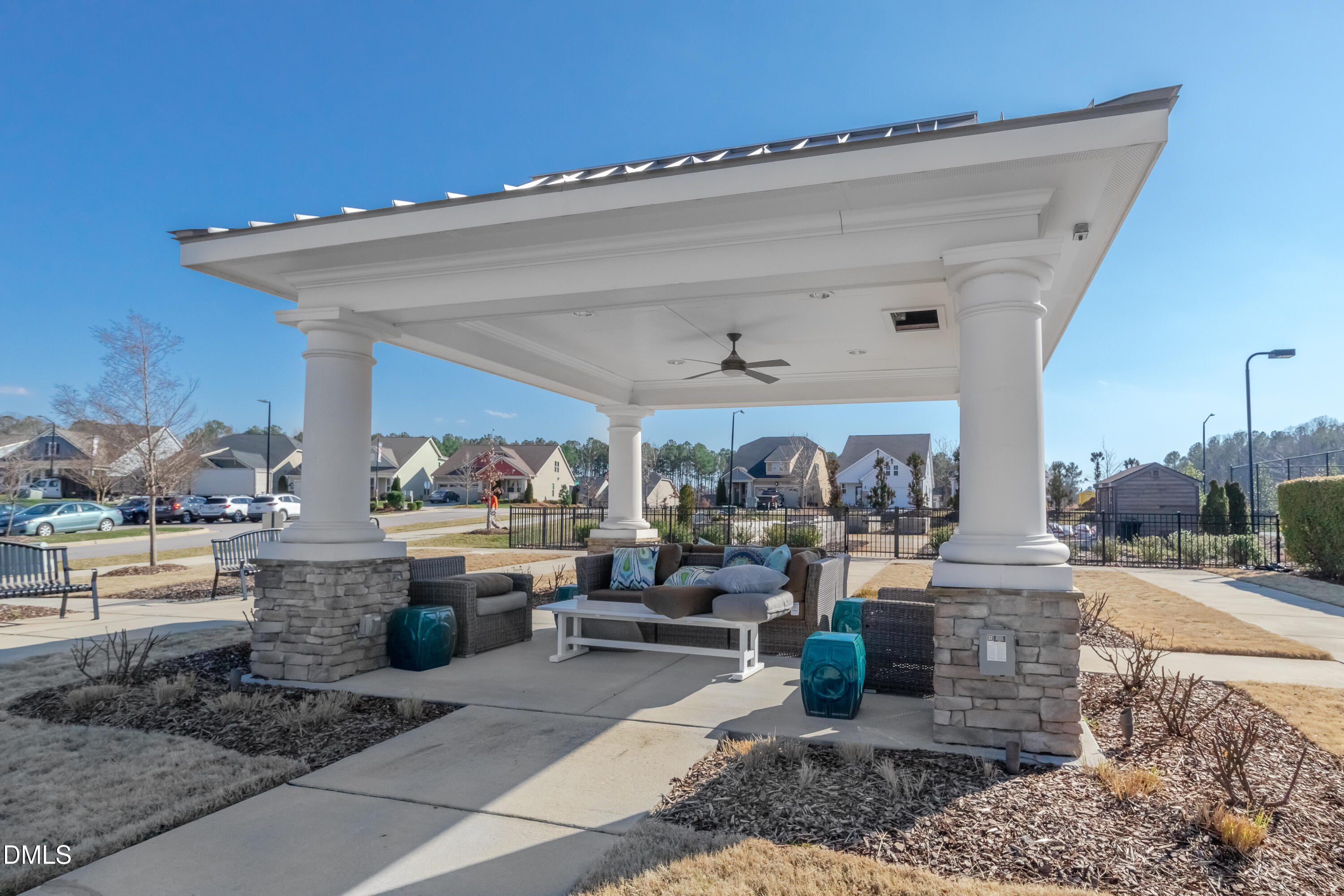 1006 Sounding Lane Property Photo 49