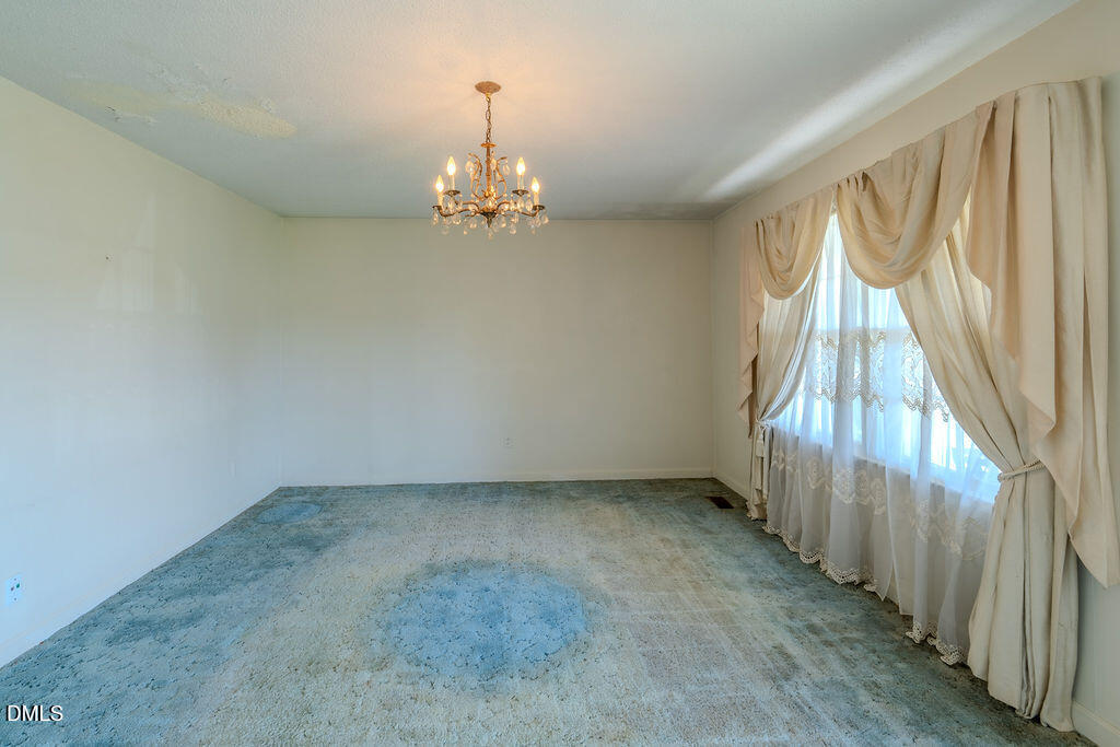 306 S Brevard Street Property Photo 11