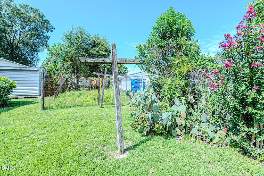 306 S Brevard Street Property Photo 22