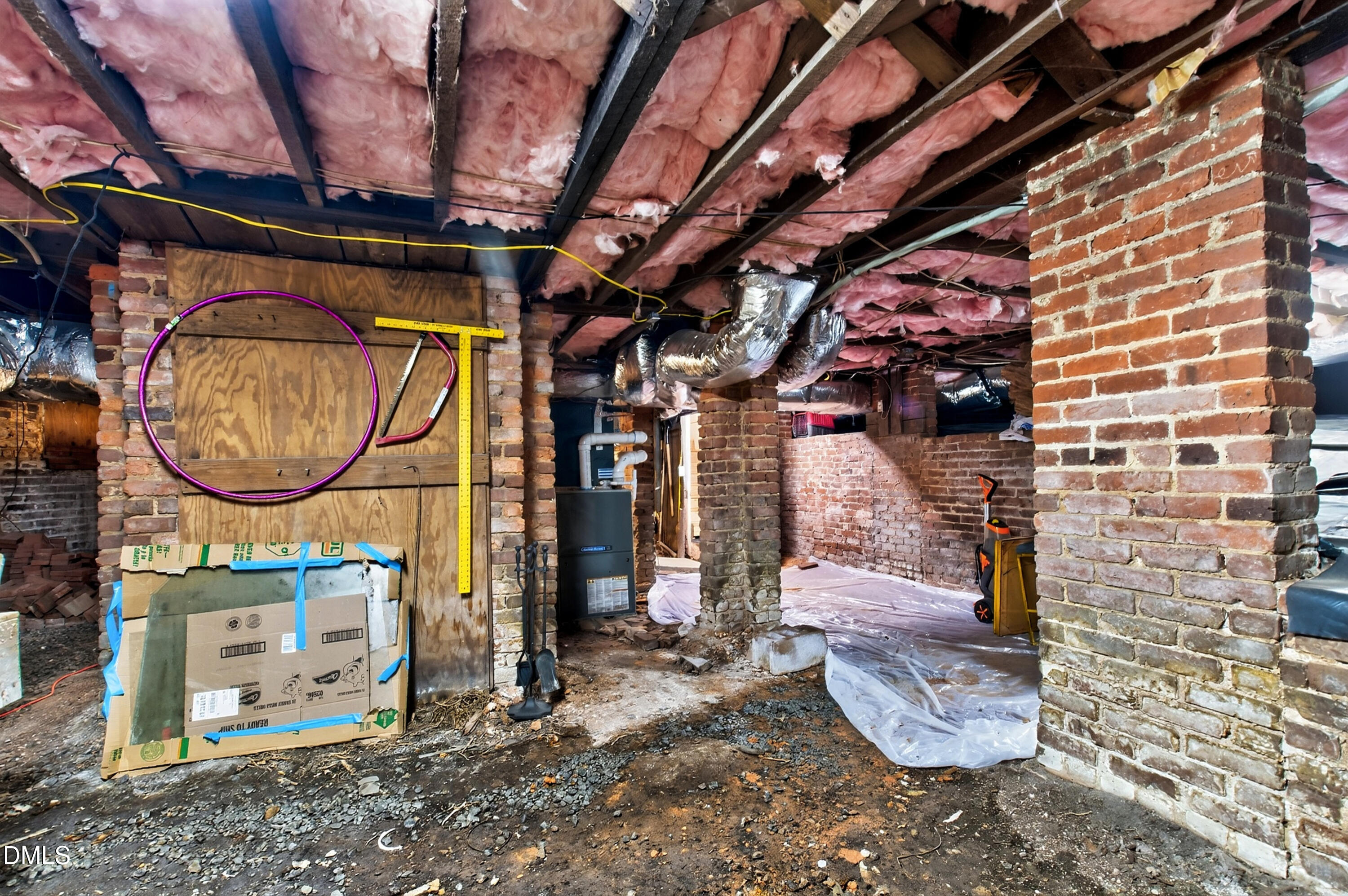 320 E Jones Street Property Photo 50