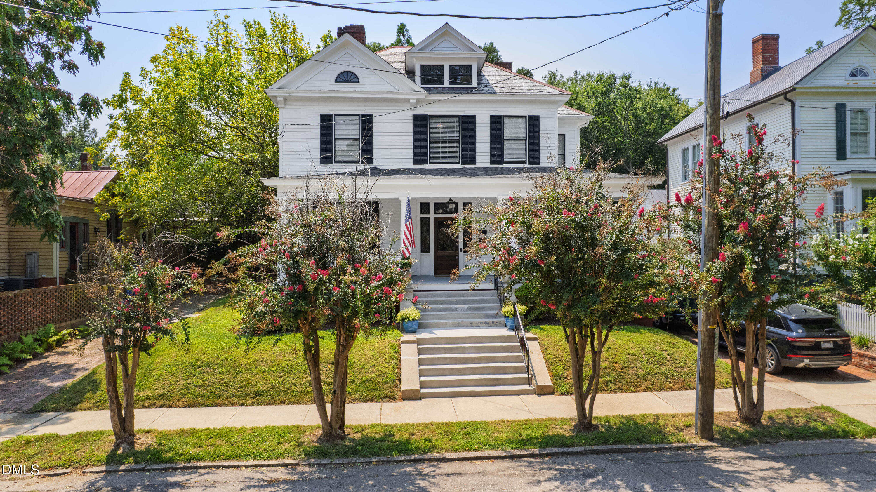 320 E Jones Street Property Photo 69