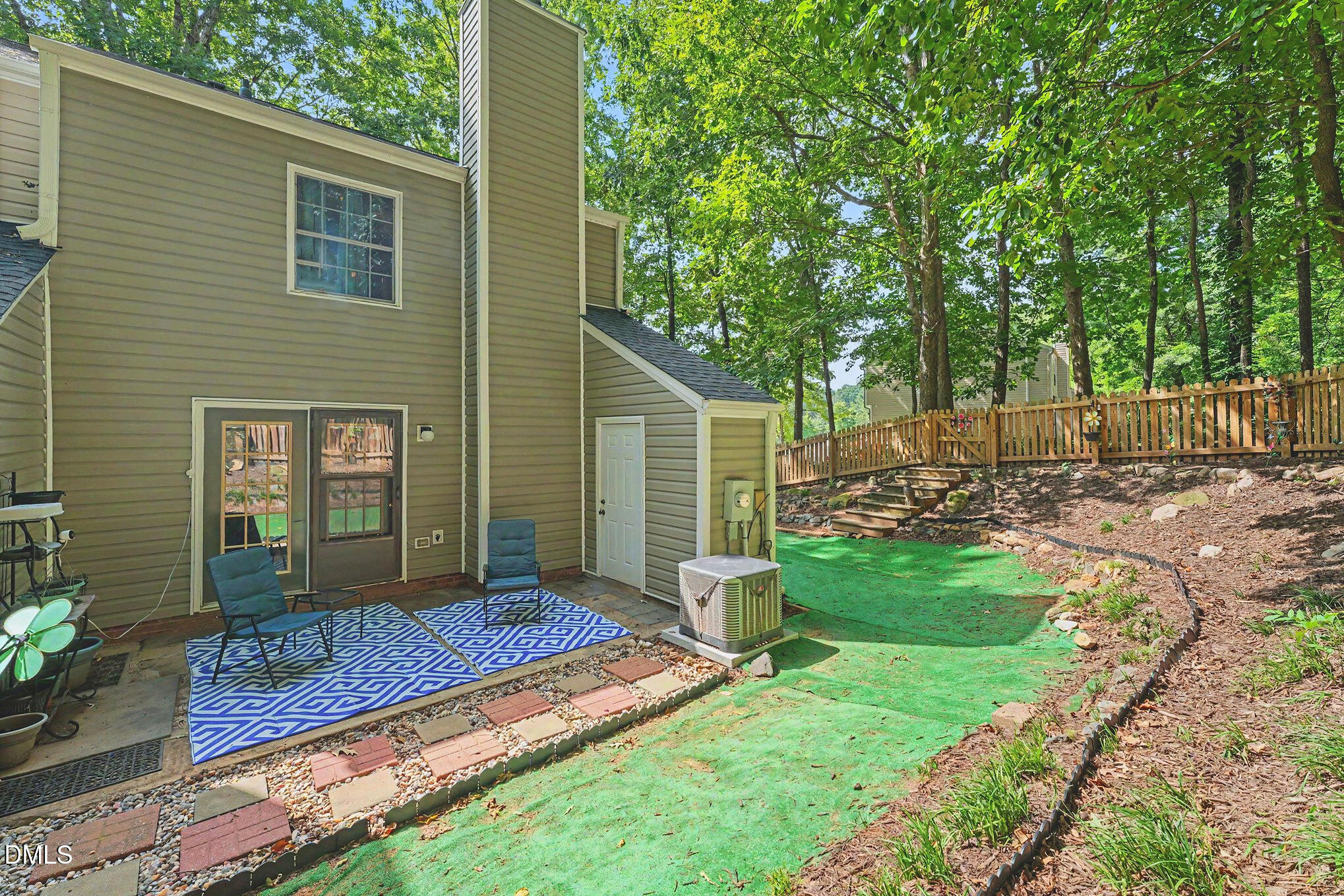 329 Glencoe Drive Property Photo 25