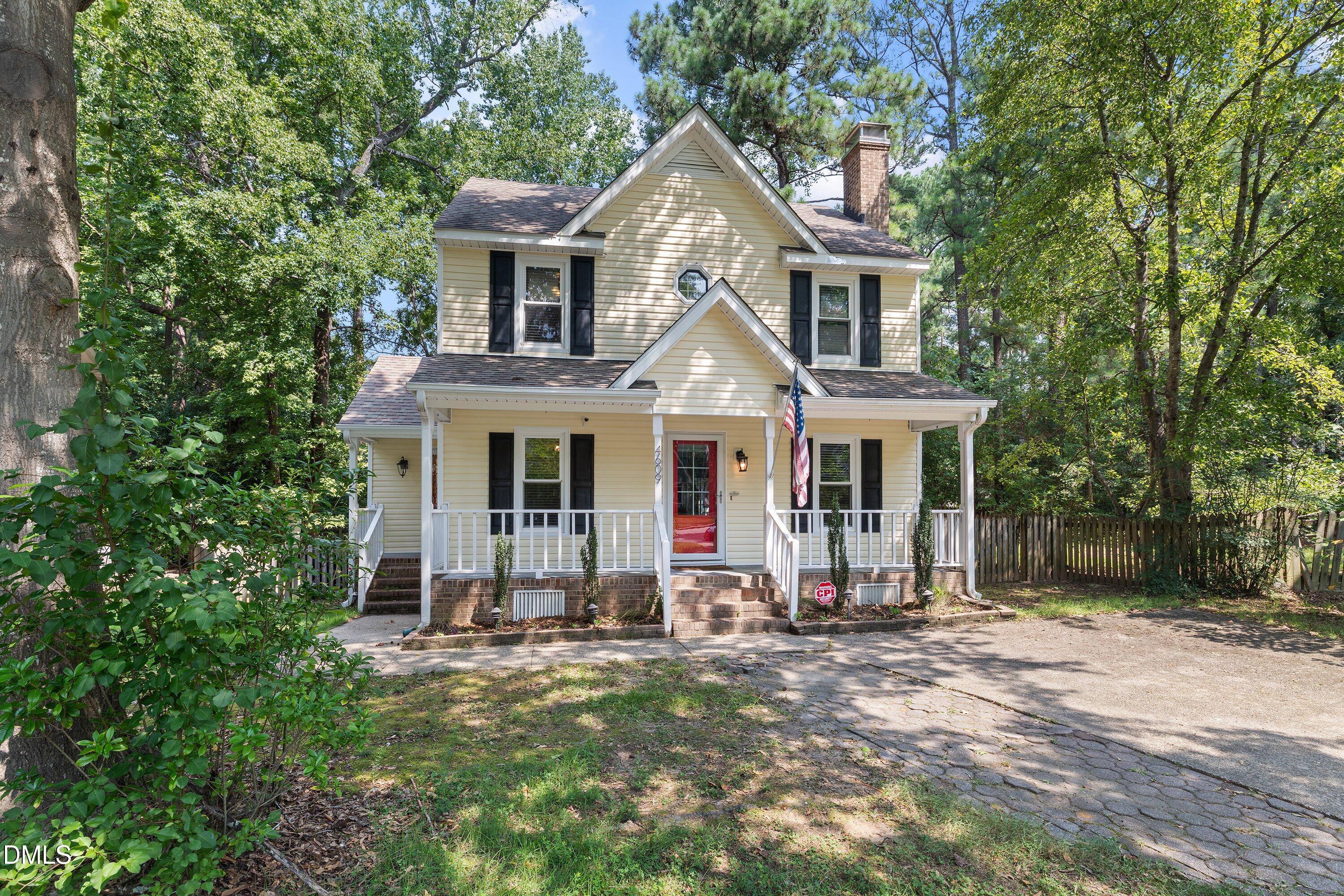 4609 Batavia Court Property Photo 1