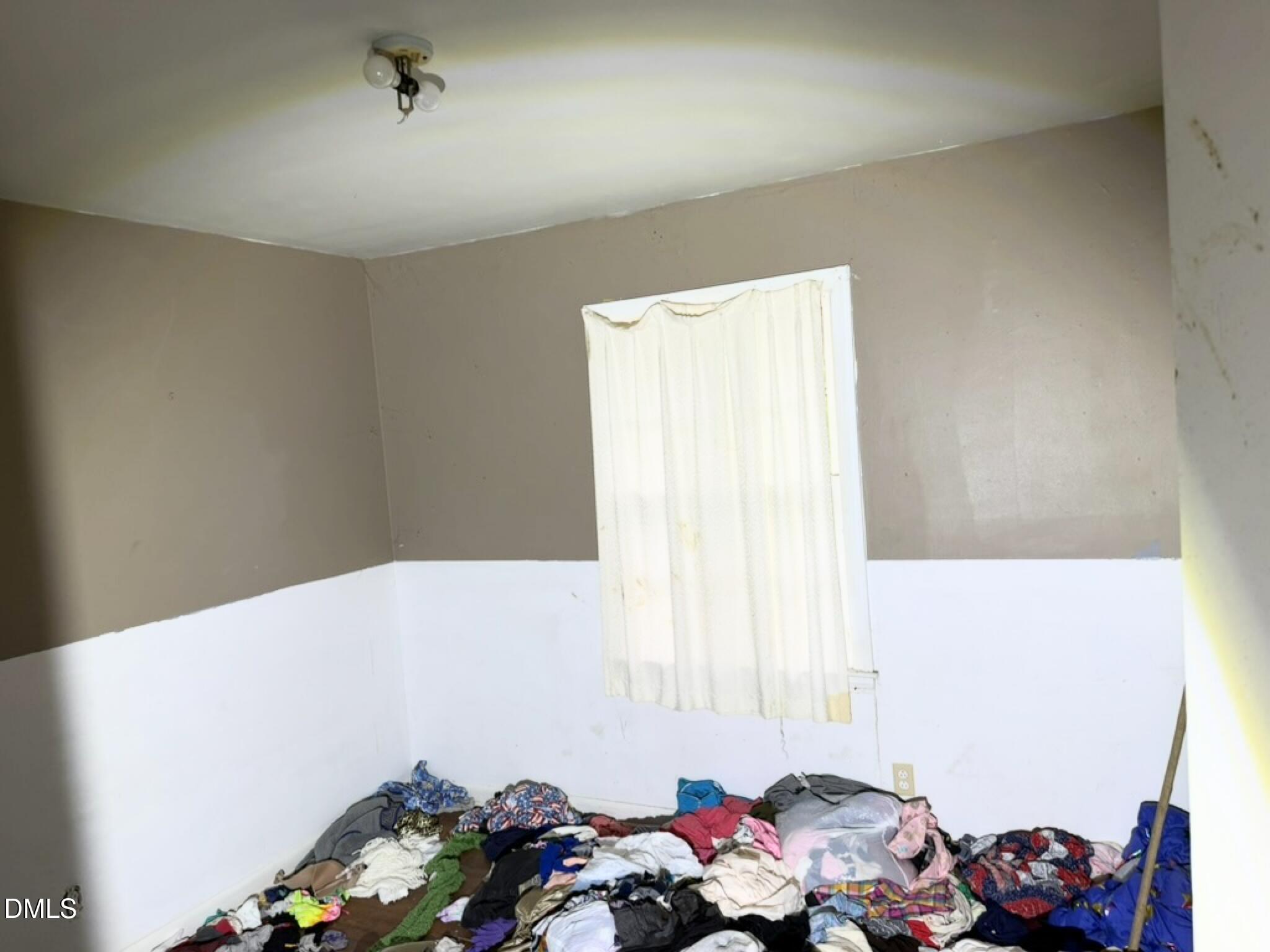 342 E Hamer Street Property Photo 9