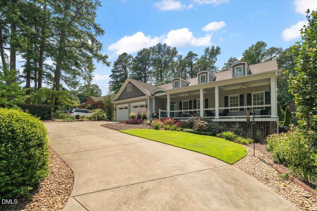 1207 Duplin Road Property Photo 3