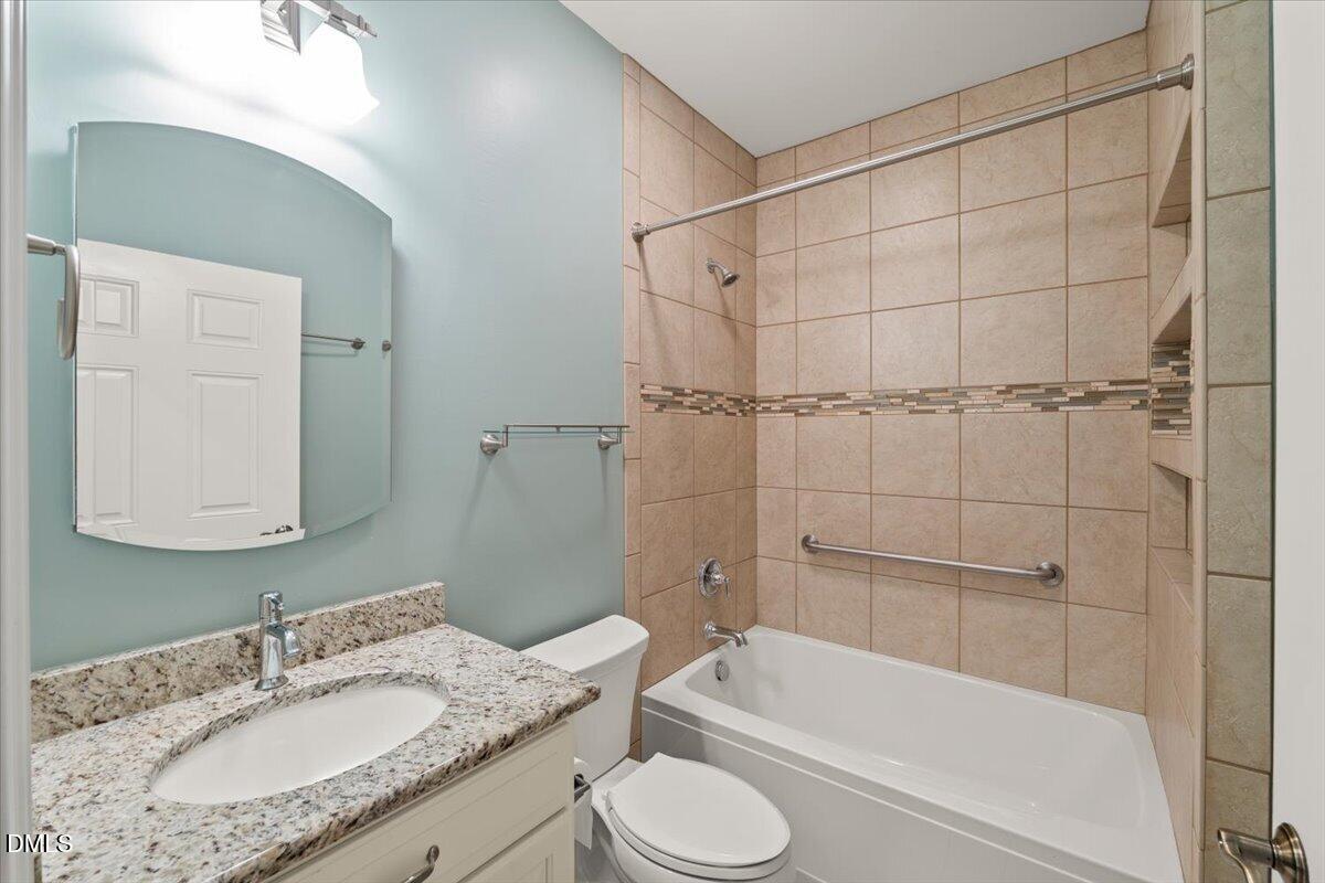 1207 Duplin Road Property Photo 23
