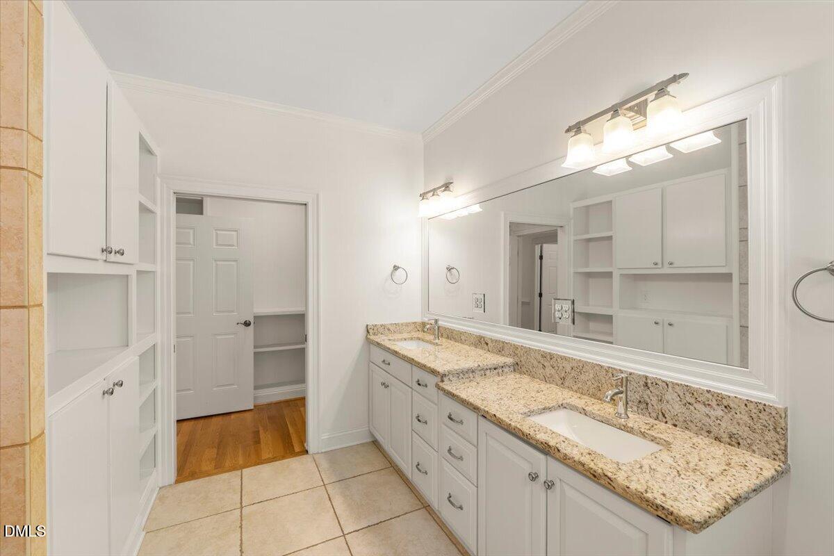 1207 Duplin Road Property Photo 28