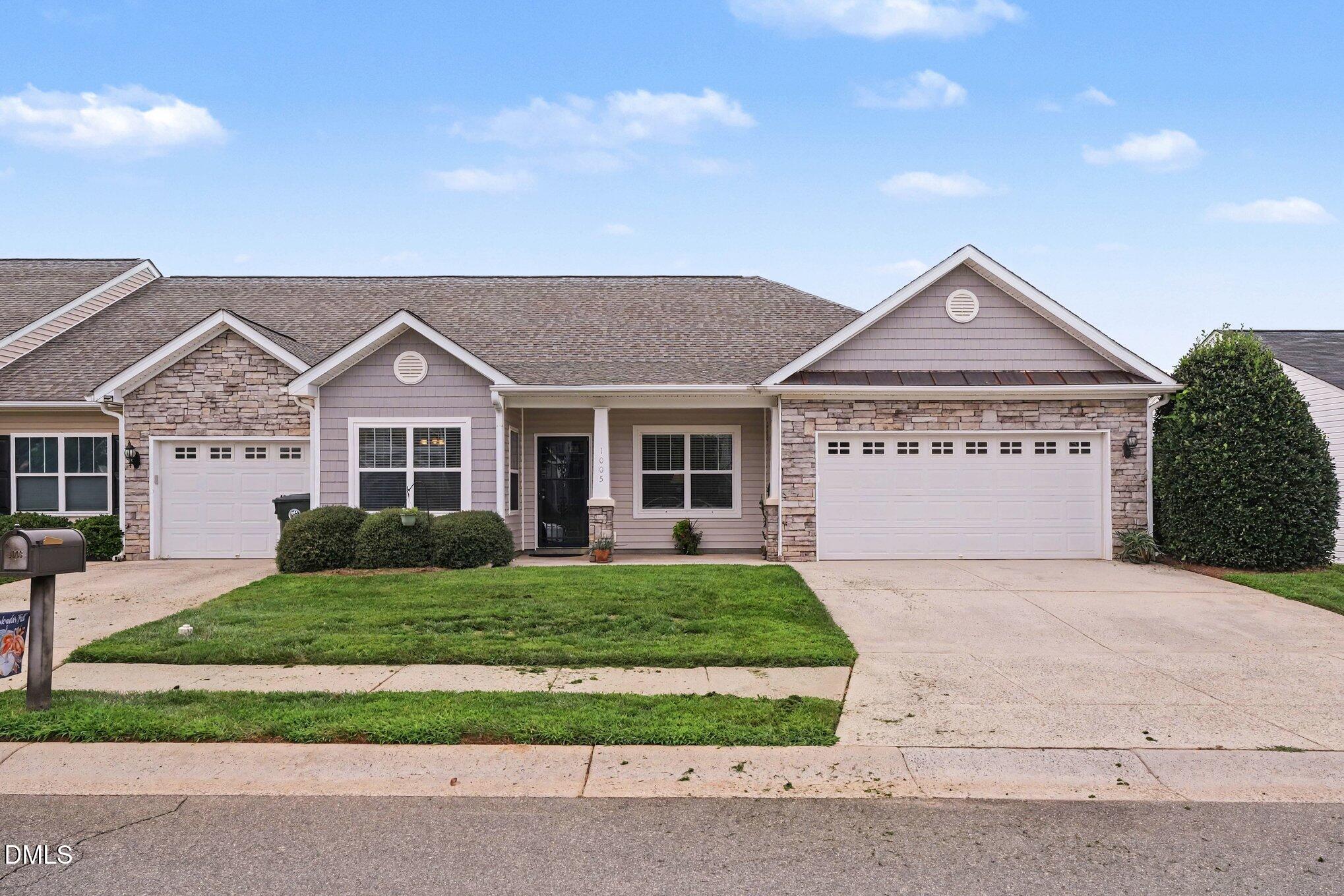 1005 Gold Circle Property Photo 1