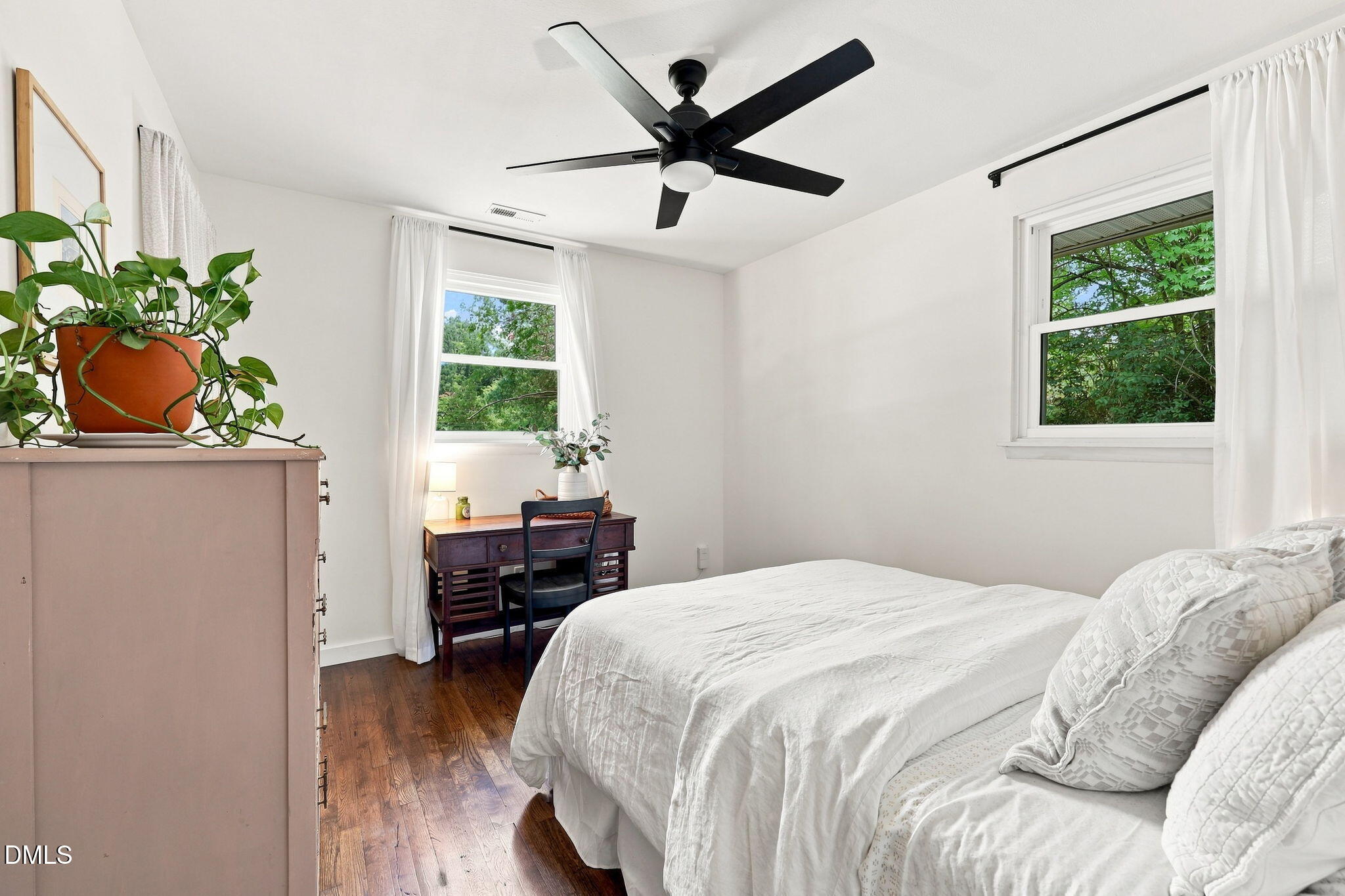 2107 Dandridge Drive Property Photo 17