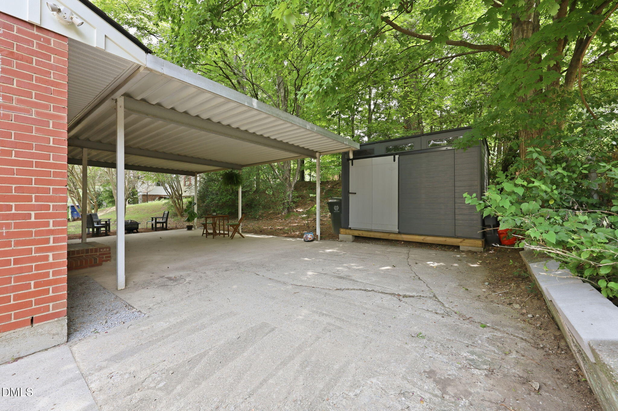 2107 Dandridge Drive Property Photo 30