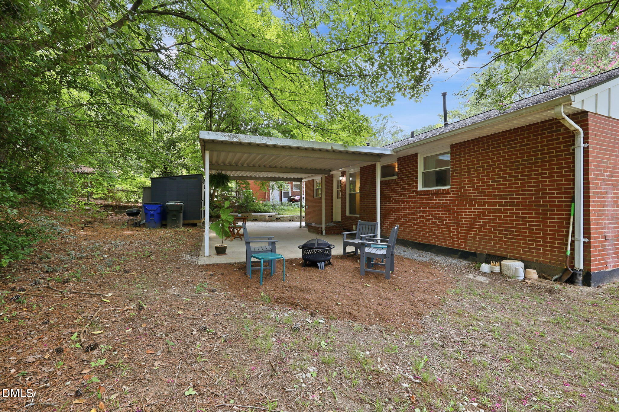 2107 Dandridge Drive Property Photo 33
