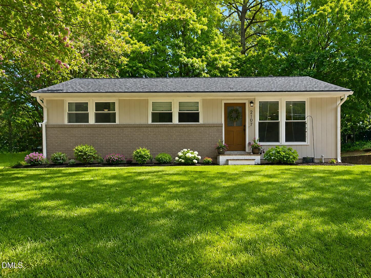 2107 Dandridge Drive Property Photo 38