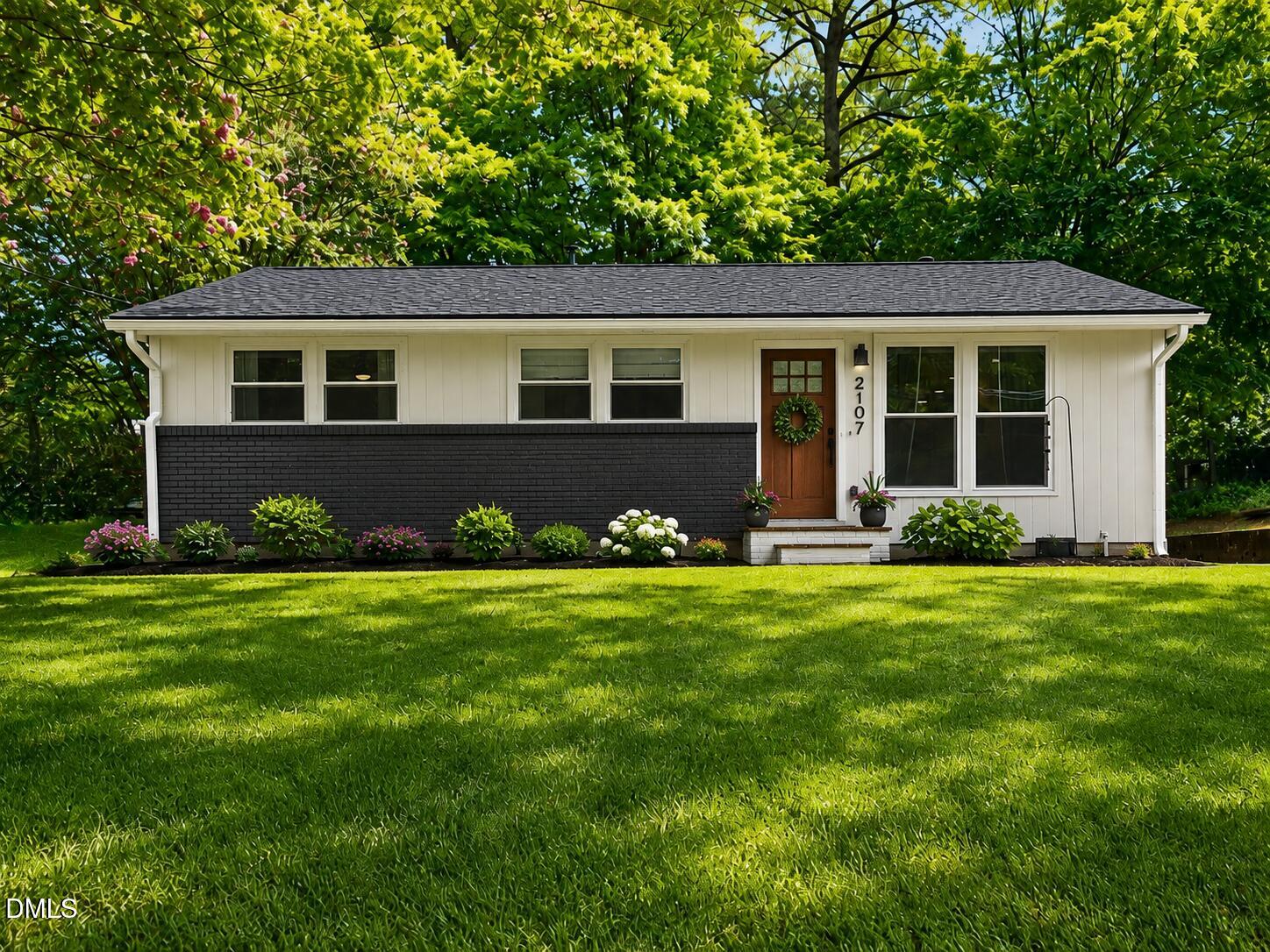 2107 Dandridge Drive Property Photo 39