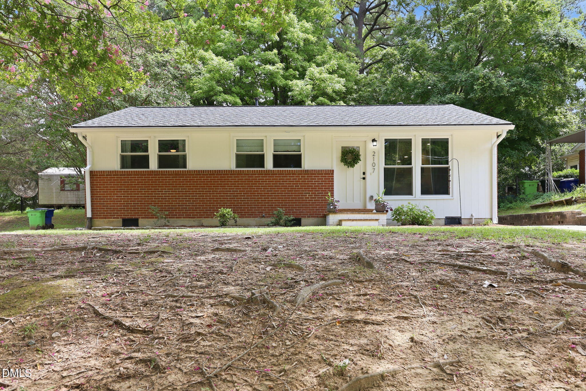 2107 Dandridge Drive Property Photo 40