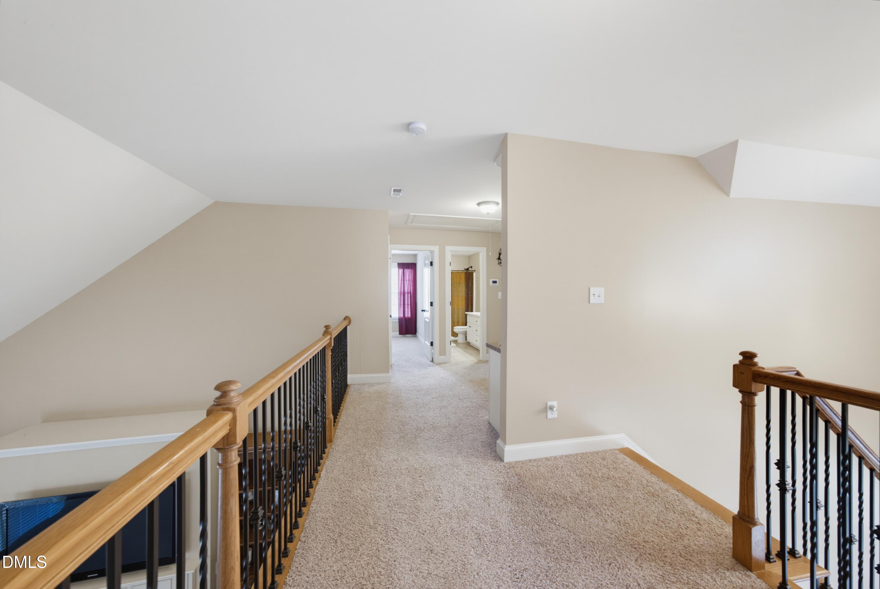 84 Elmhurst Lane Property Photo 29