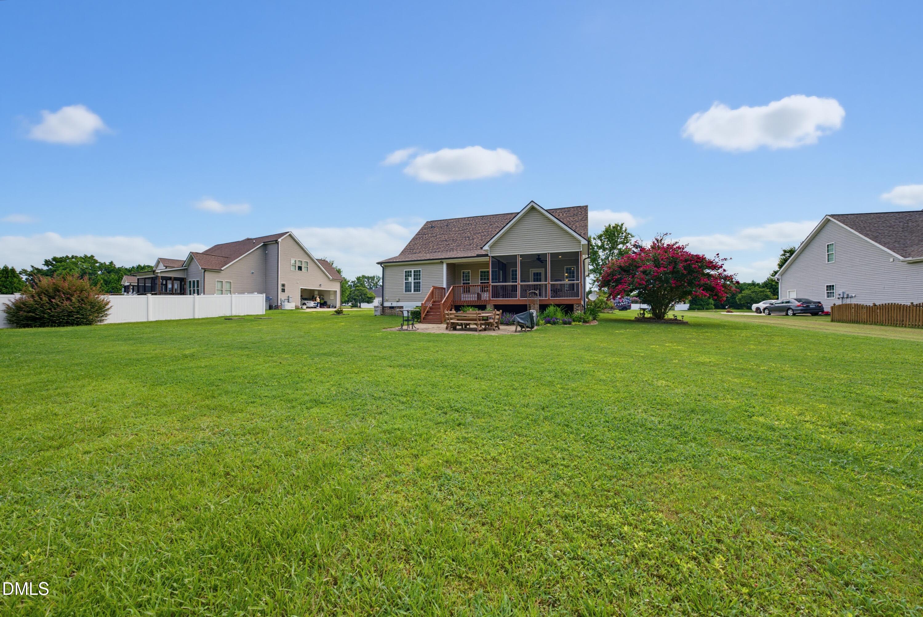 84 Elmhurst Lane Property Photo 44