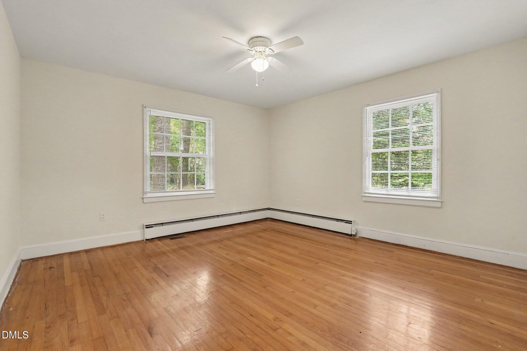 423 Whitehead Circle Property Photo 3