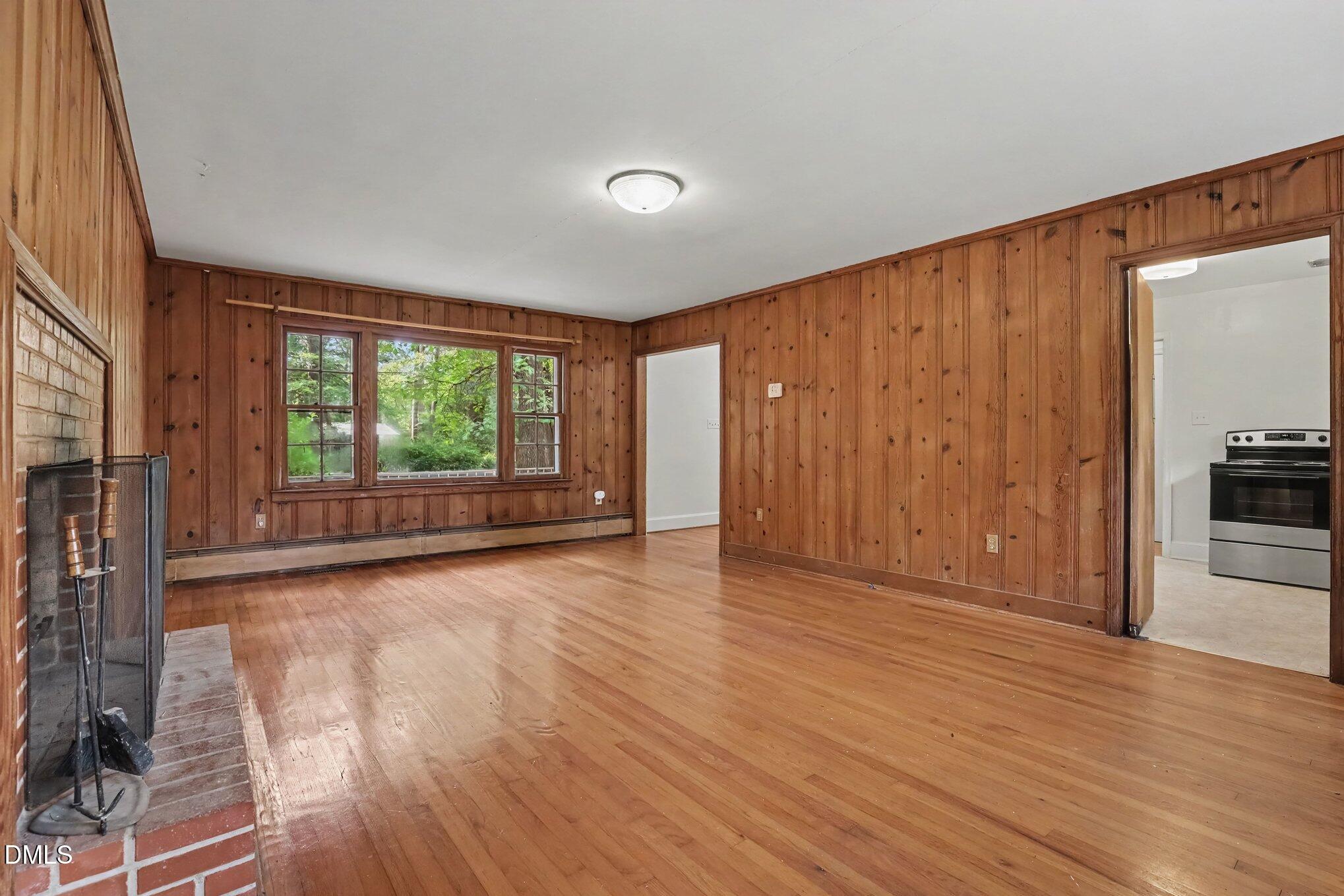 423 Whitehead Circle Property Photo 7