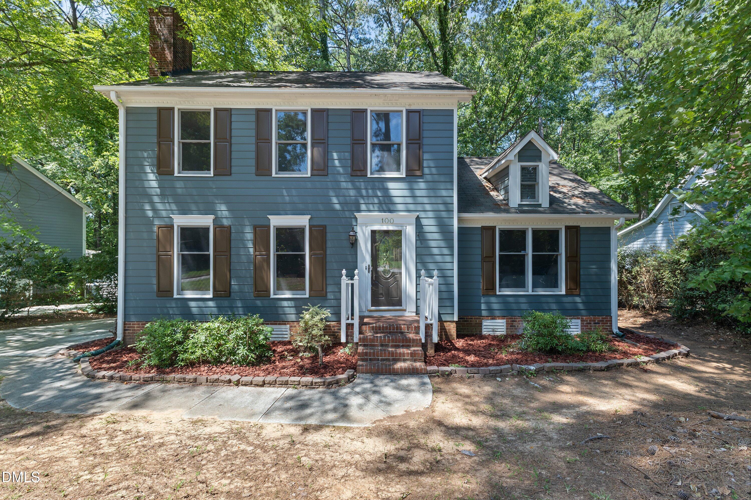 100 Culcross Court Property Photo 1