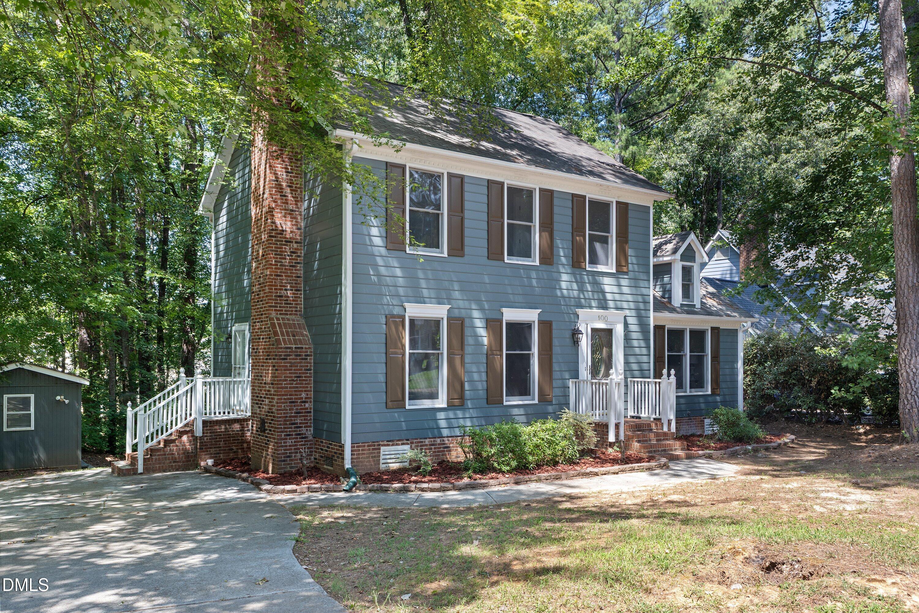 100 Culcross Court Property Photo 3