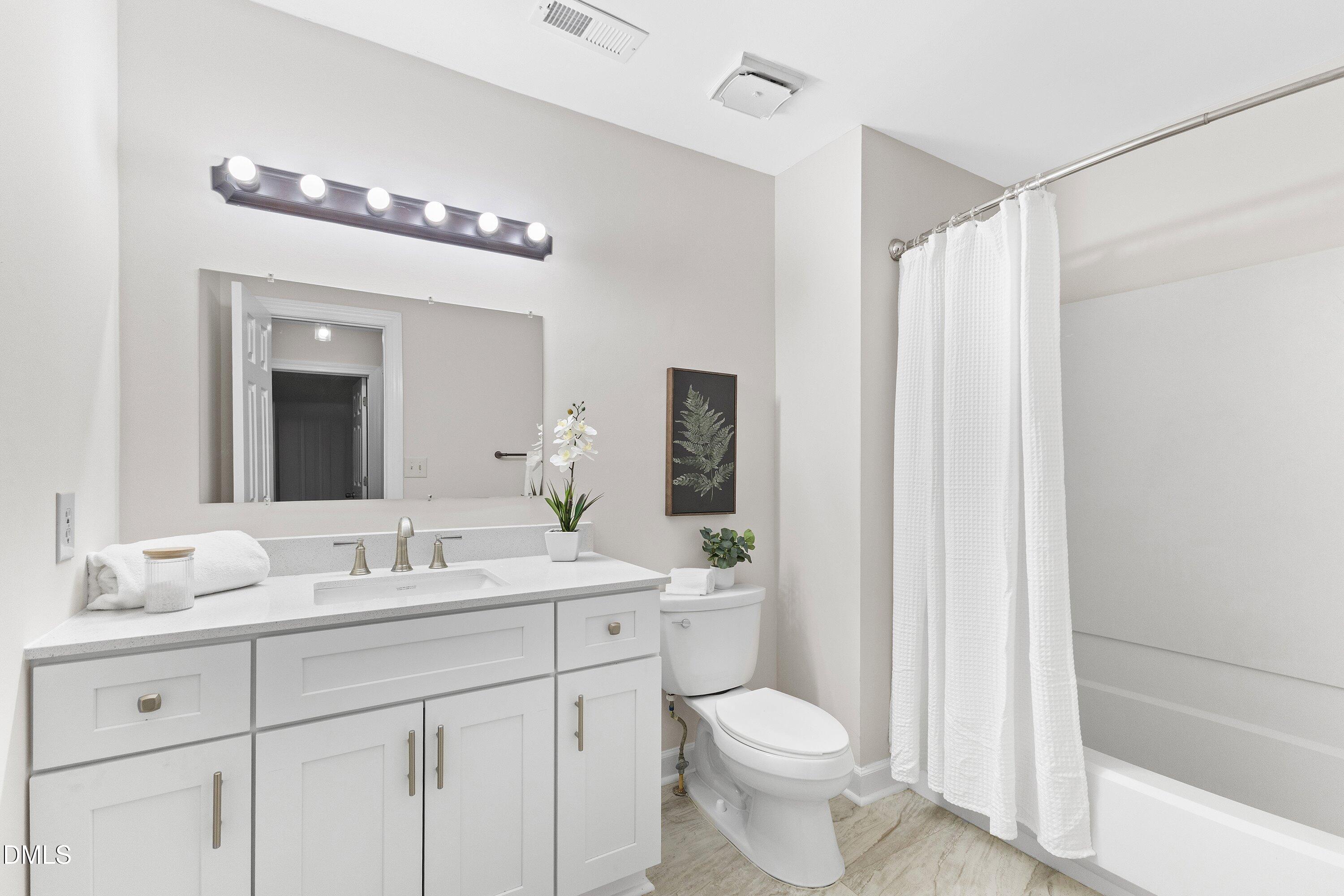 100 Culcross Court Property Photo 28