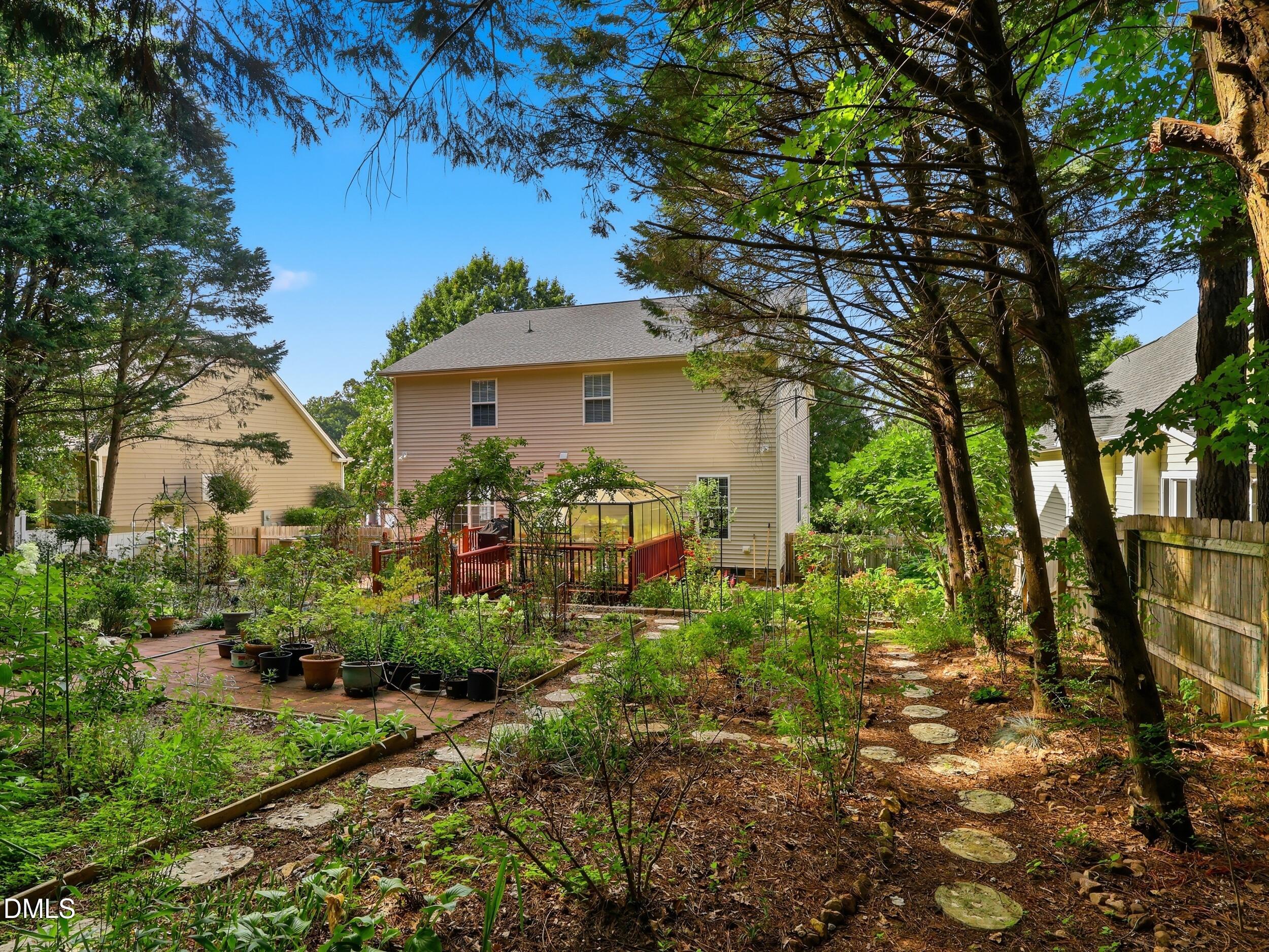129 Okamato Street Property Photo 37