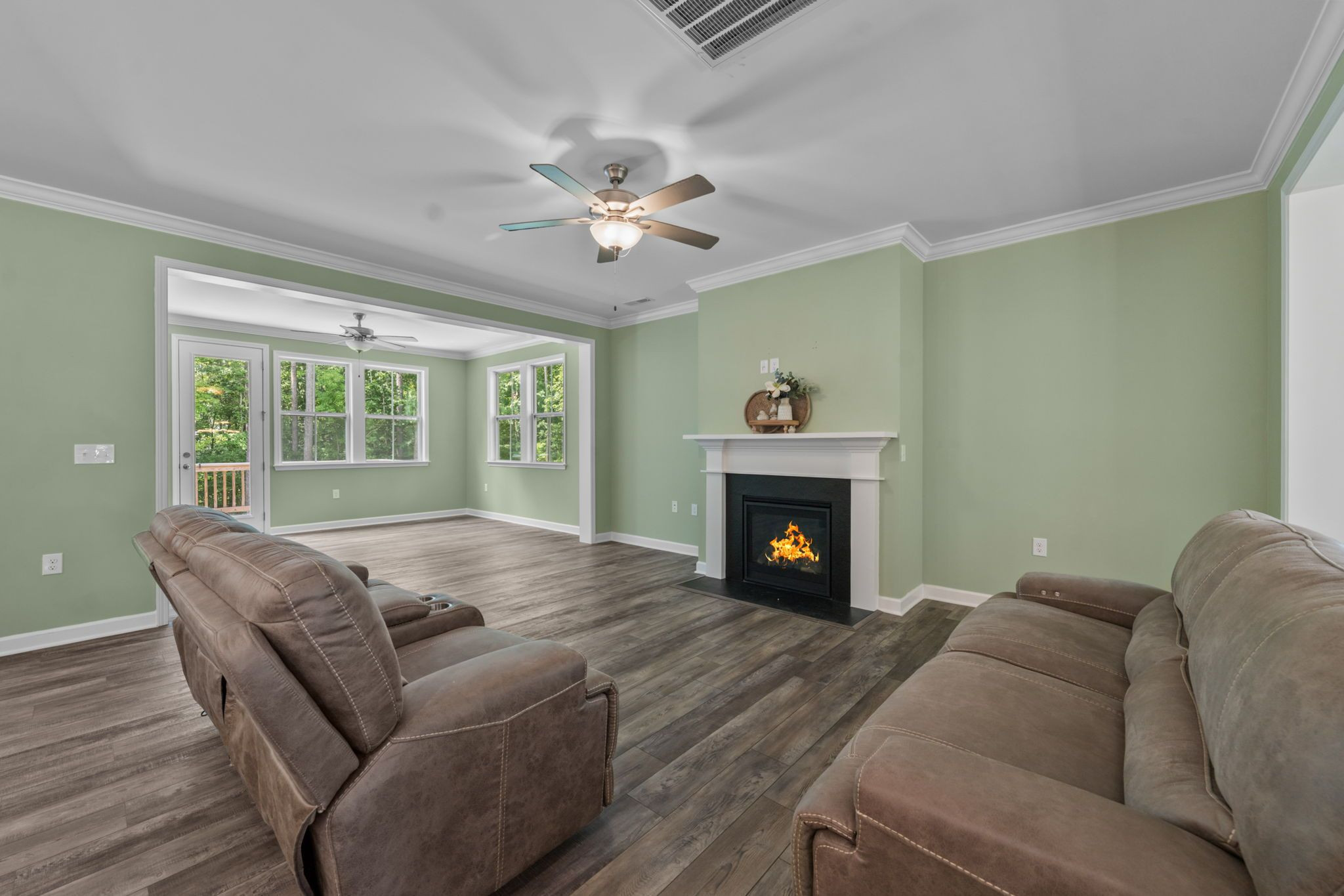 388 Bonaventure Drive Property Photo 18