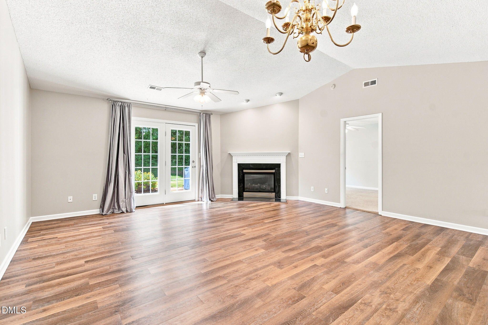 3027 Maple Avenue Apt C3 Property Photo 5