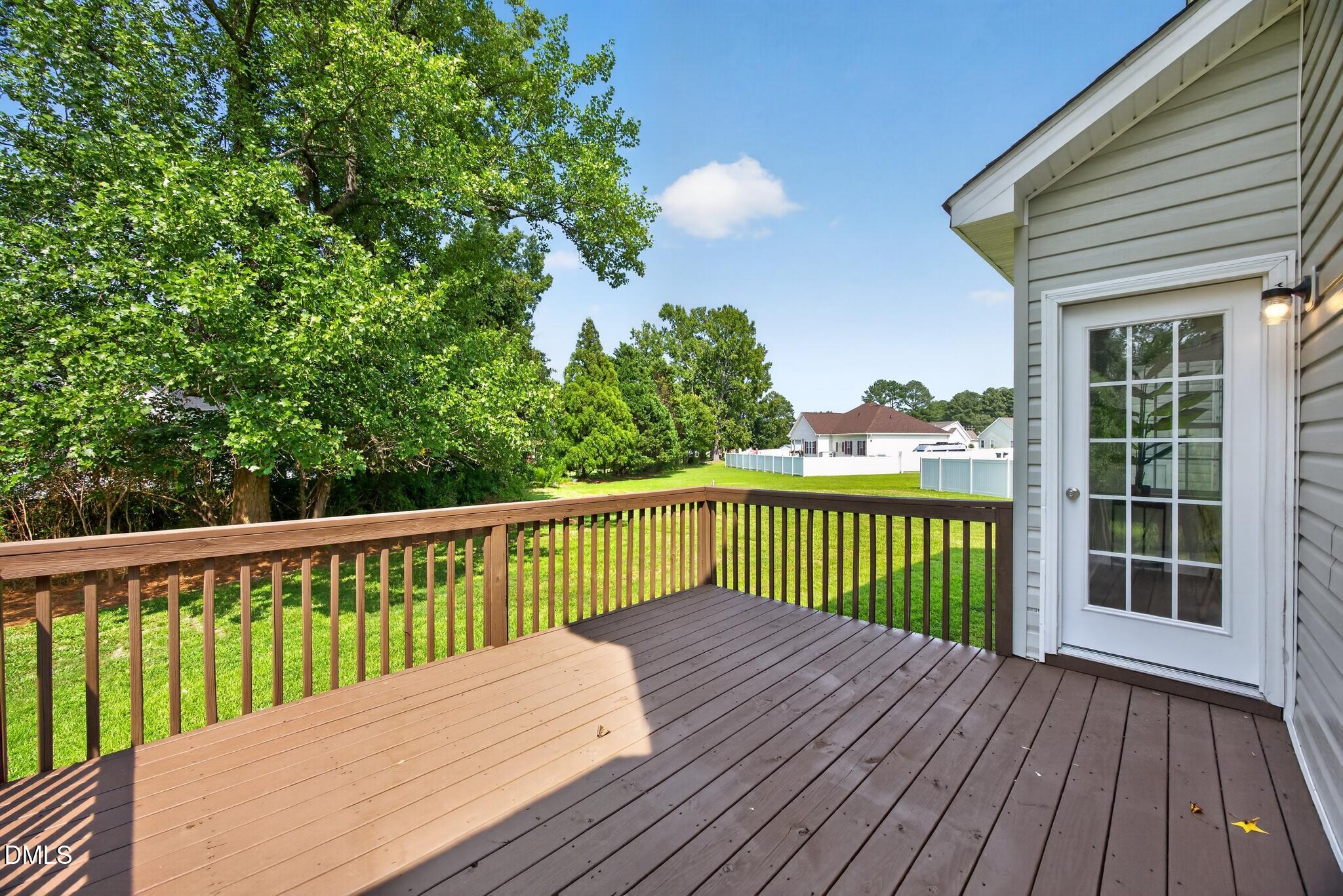 52 Season Lane Property Photo 28