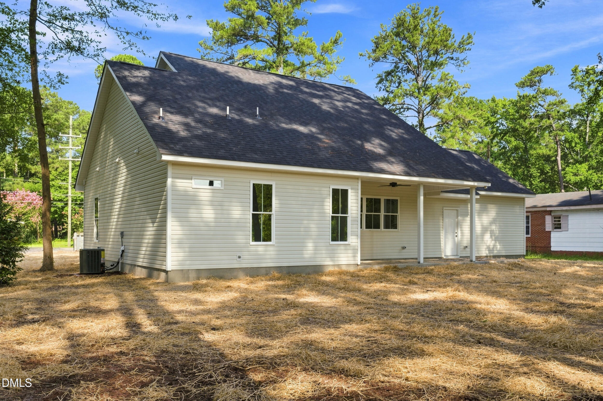 302 Pine Street Property Photo 17