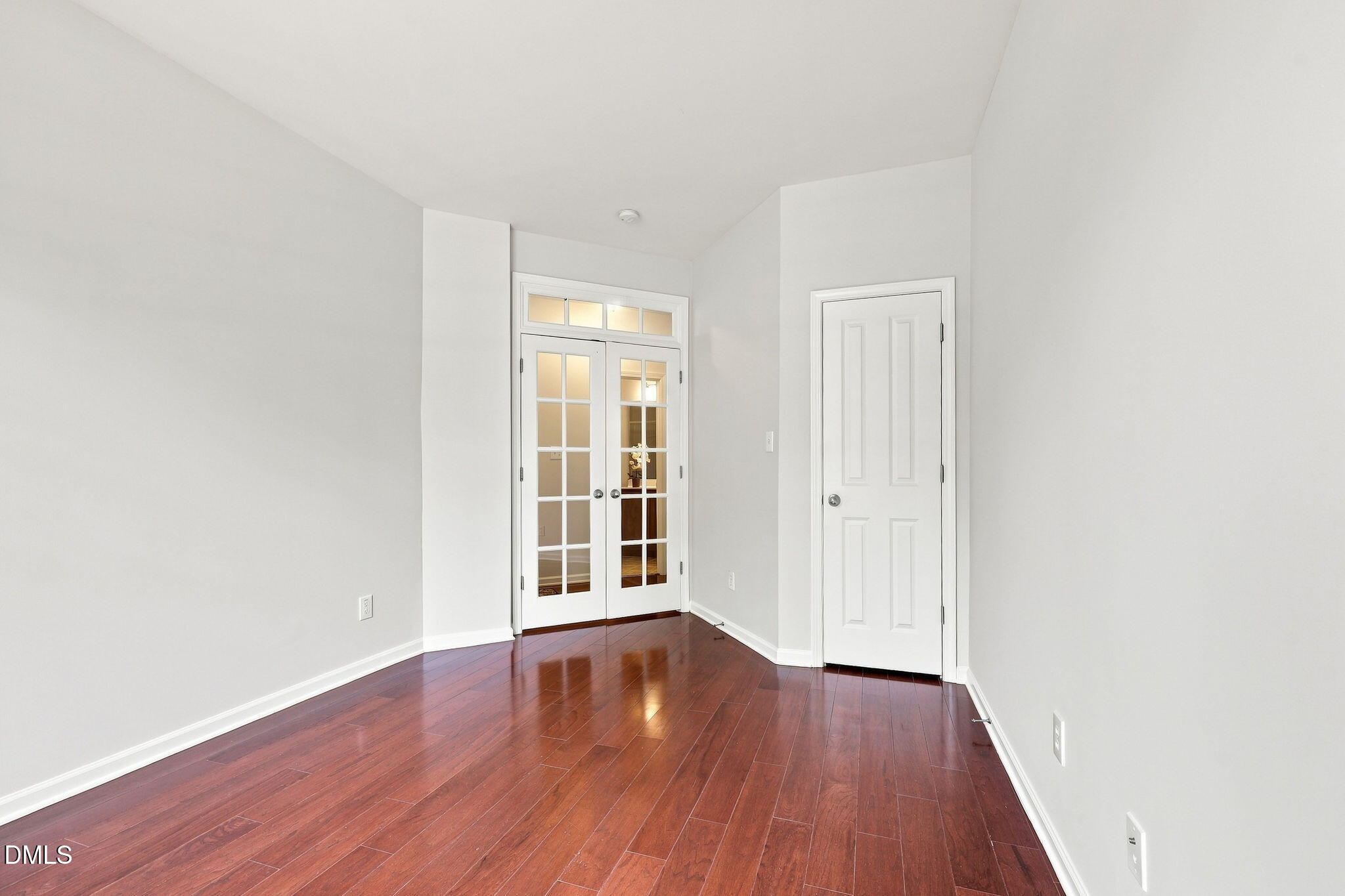 114 Brookview Street Property Photo 6