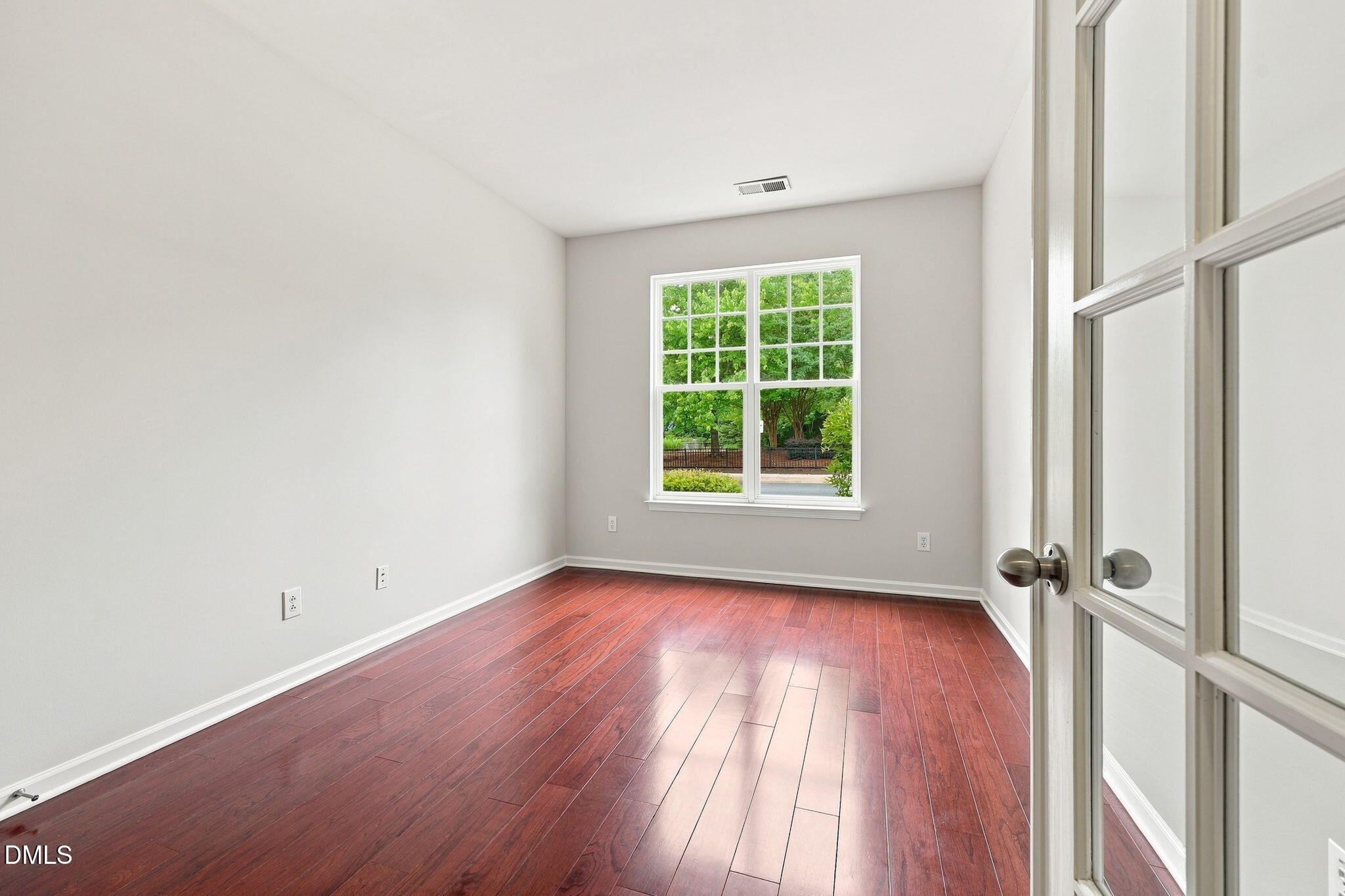 114 Brookview Street Property Photo 7